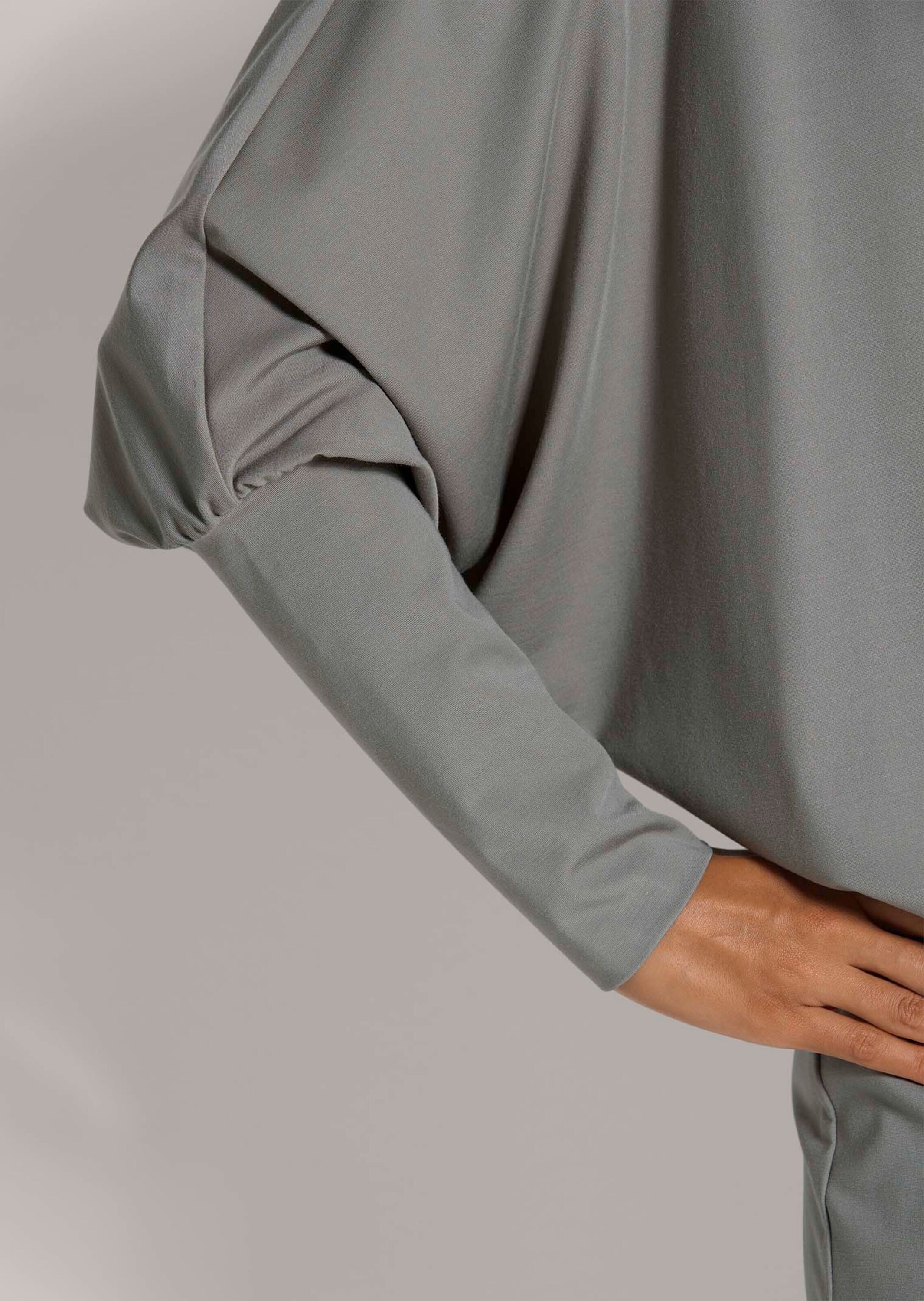 MADELEINE Langarmshirt »Langarmshirt Lockeres Longsleeve mit Fledermausärmeln«