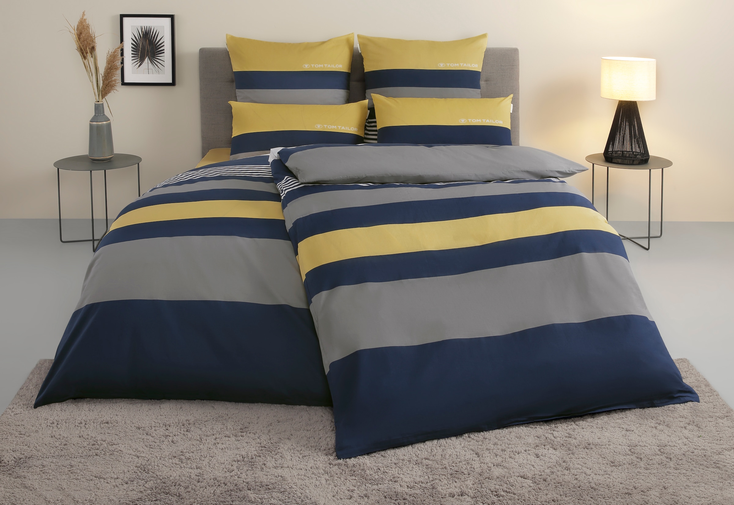 TOM TAILOR HOME Bettwäsche »Carl in Gr. 135x200 oder 155x220 cm«, mit GRATIS-Zugabe: Spannbettlaken, 100% Baumwolle, mit Reißverschluss