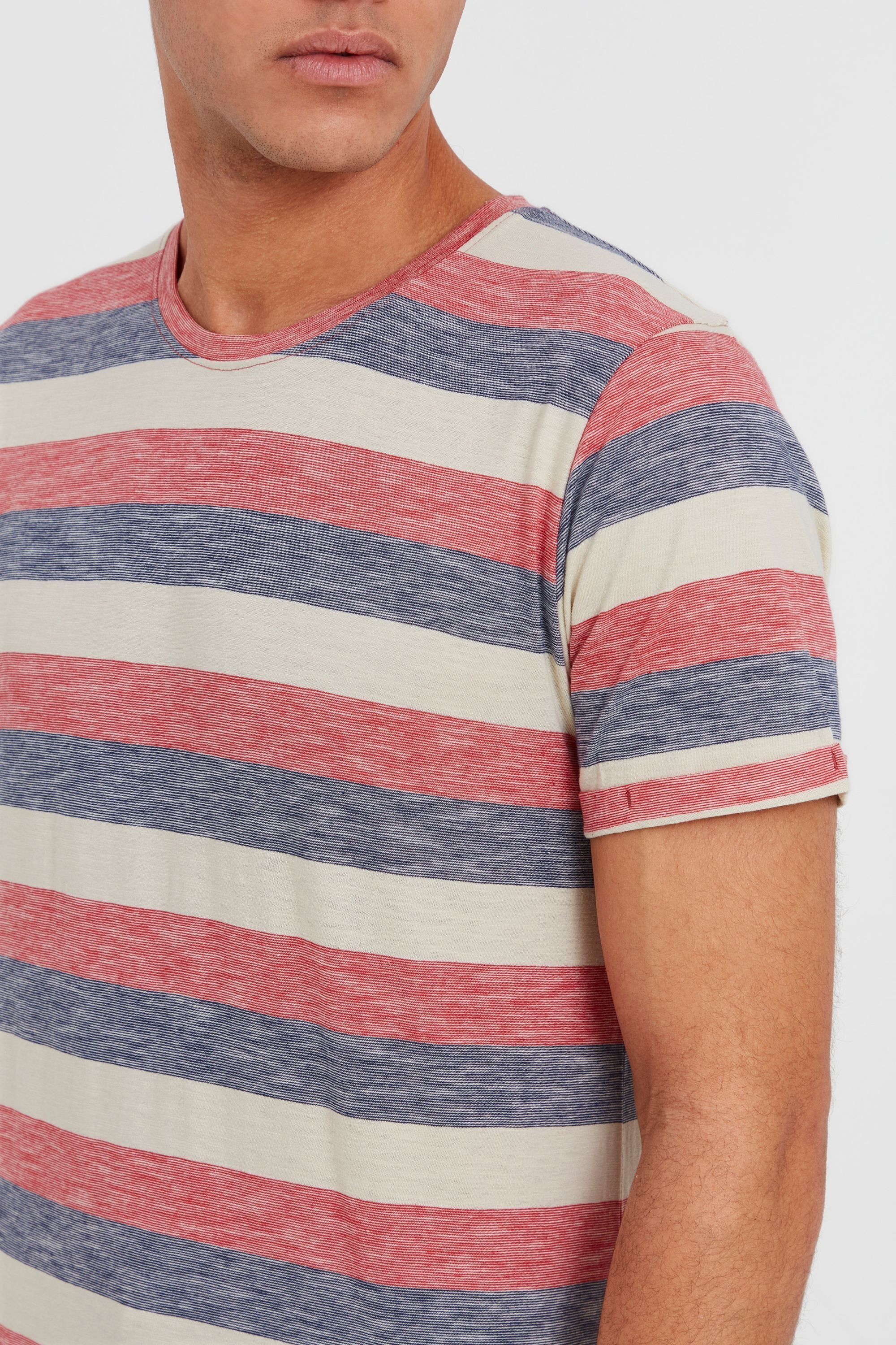 !Solid Rundhalsshirt »Rundhalsshirt SDThicco«