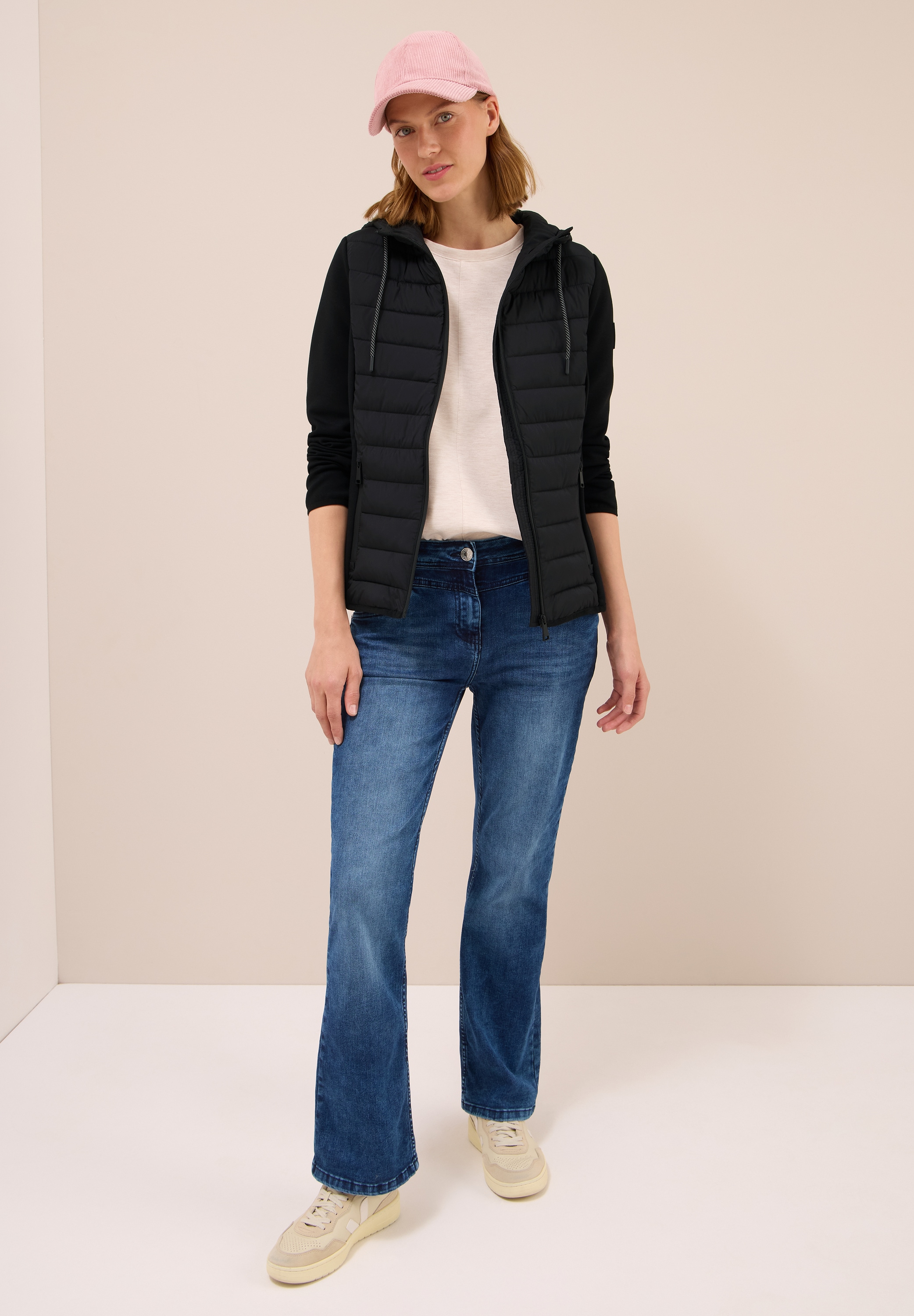 Cecil Steppjacke, mit Kapuze, aus softem Materialmix