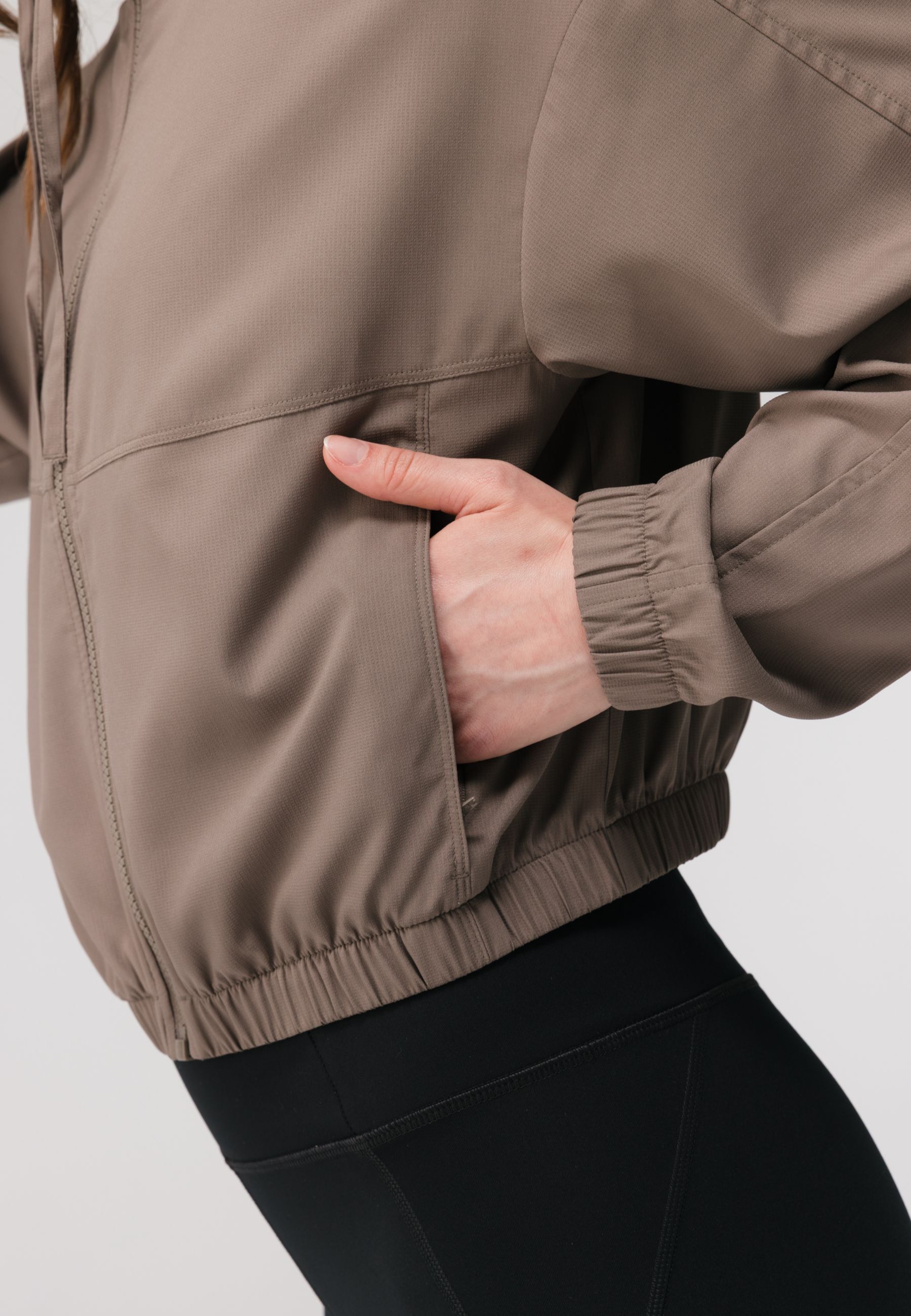 GIRLFRIEND COLLECTIVE Windbreaker »Girlfriend Collective Miller Zip Up Track Jacket« 1 Stk. tlg. ohne Kapuze