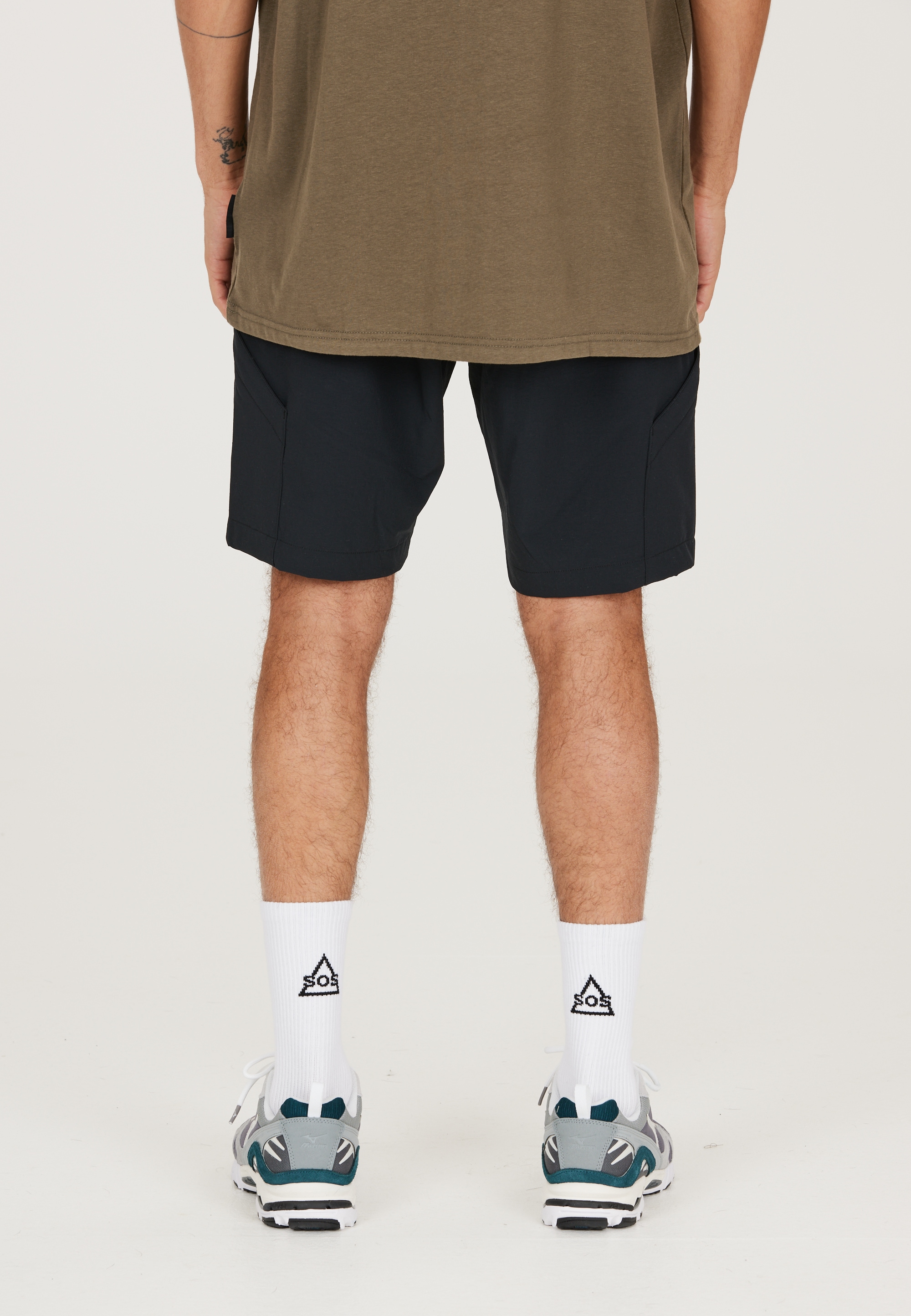 SOS Shorts »Komodo«, mit vielen Taschen