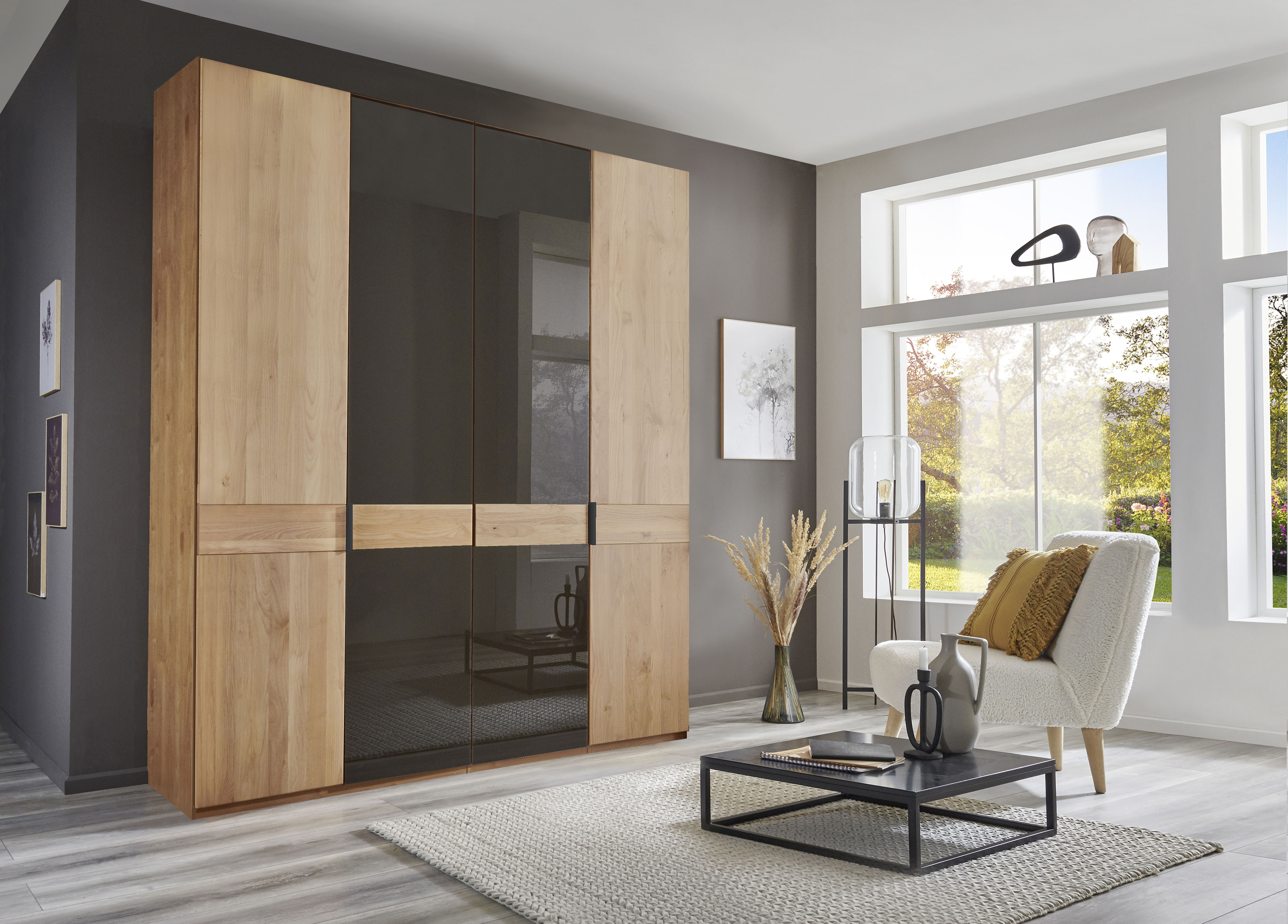 WIEMANN Kleiderschrank "Cardiff, Massivholztüren in Kombination mit Glas- oder Spiegeltüren" 4 Breiten, 2 Höhen 216/236cm auswählbar, hochwertiges Design in langlebiger Qualität, viel Stauraum