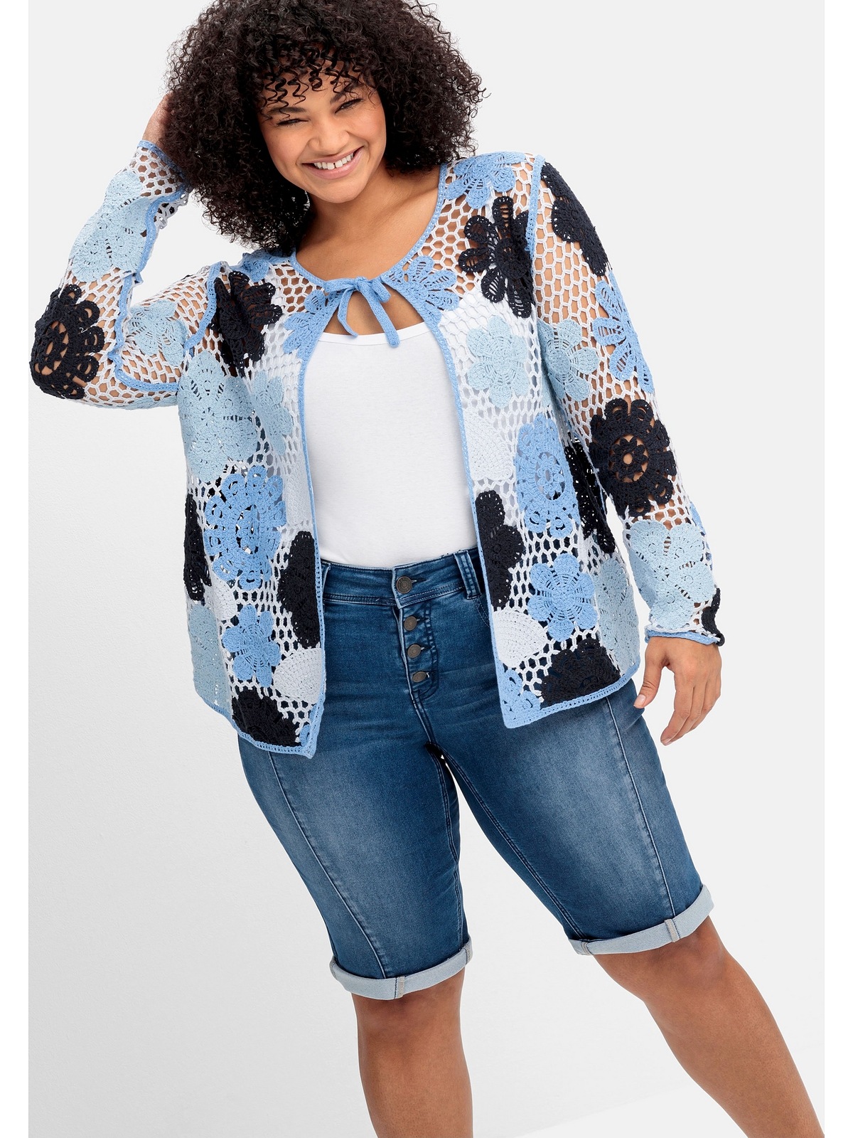 Sheego Bolerojacke Aus Chiffon, Im Zipfelschnitt In Marine