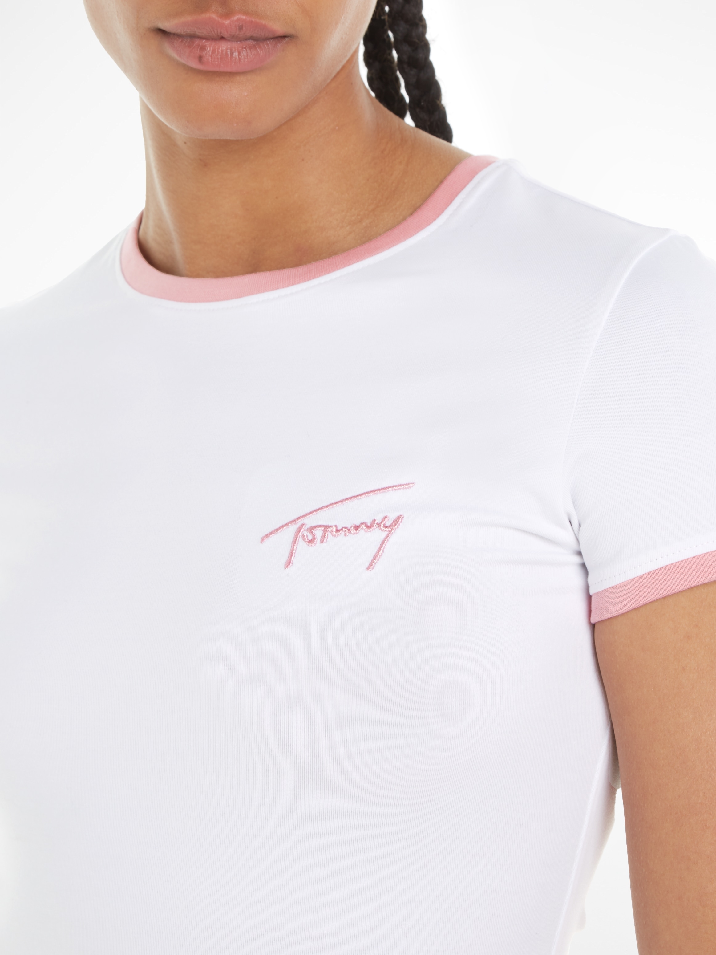 Tommy Jeans T-Shirt »TJW SLIM mit BAUR TEE Rundhalsausschnitt bestellen | SIGNATURE für SS«