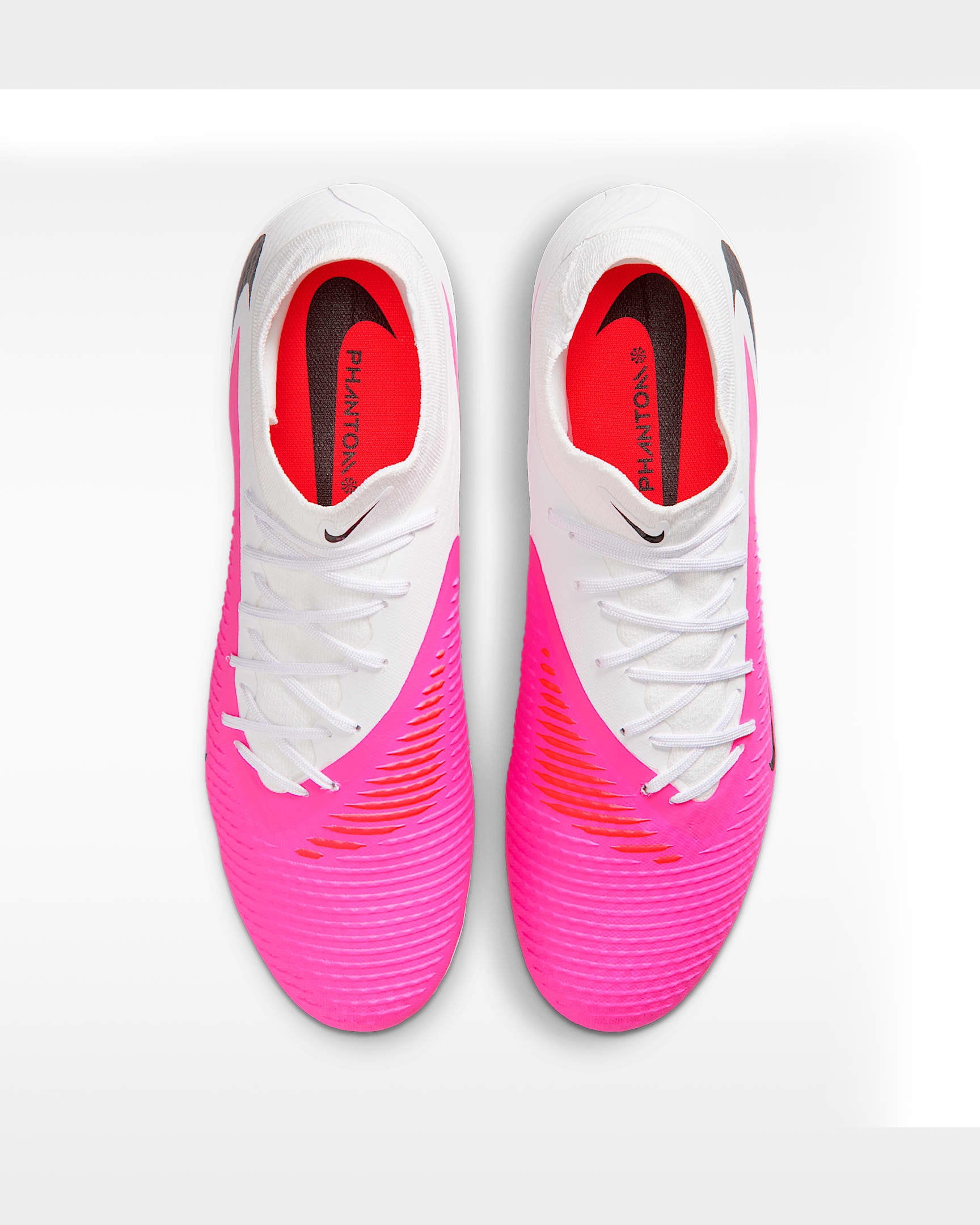 Nike Fußballschuh »PHANTOM 6 HIGH ACAD FG/MG T«  Außensohle für Rasenplätze und für feste Böden