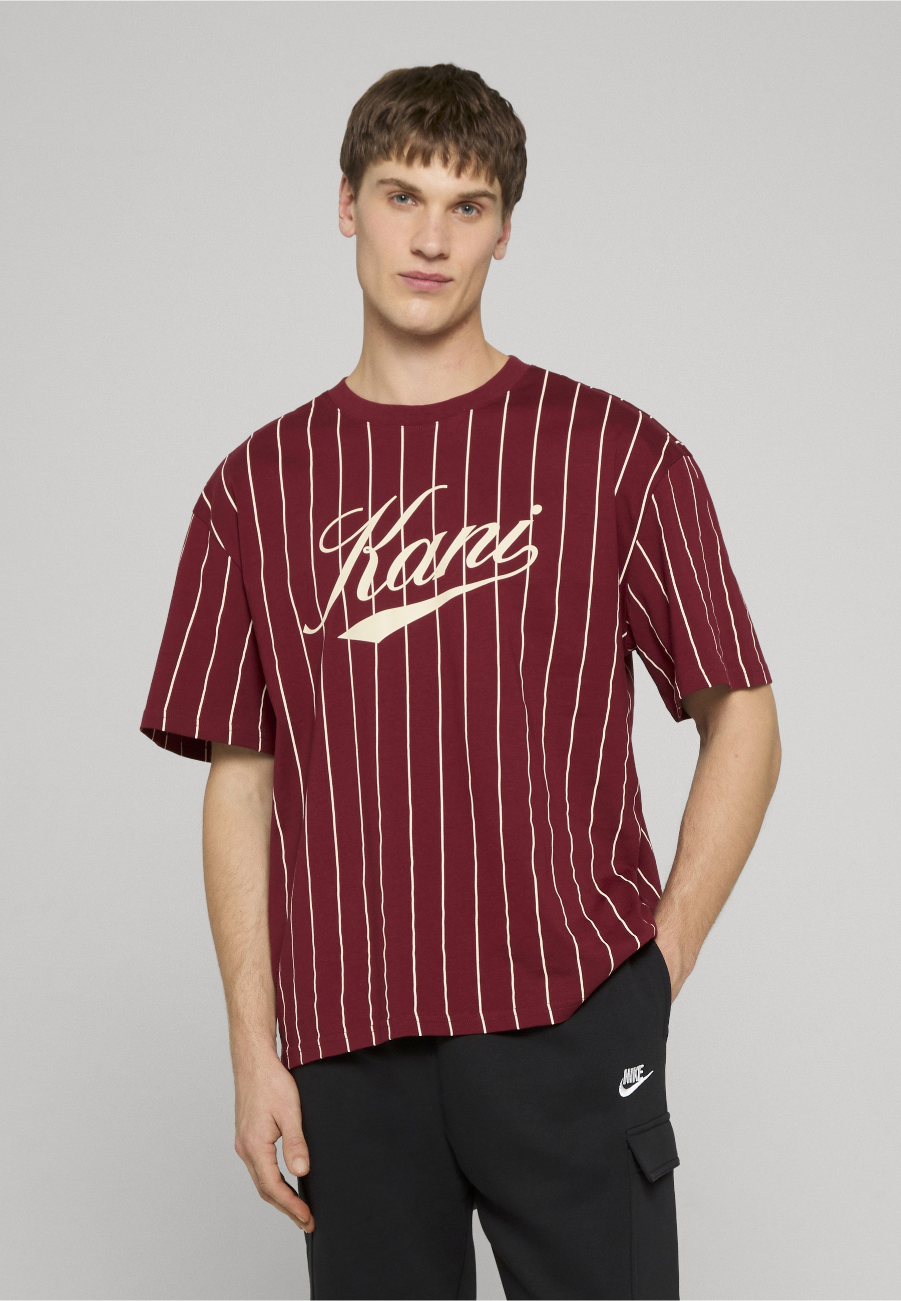 Karl Kani T-Shirt »Karl Kani Cursive Varsity Pinstripe T-Shirt« 1