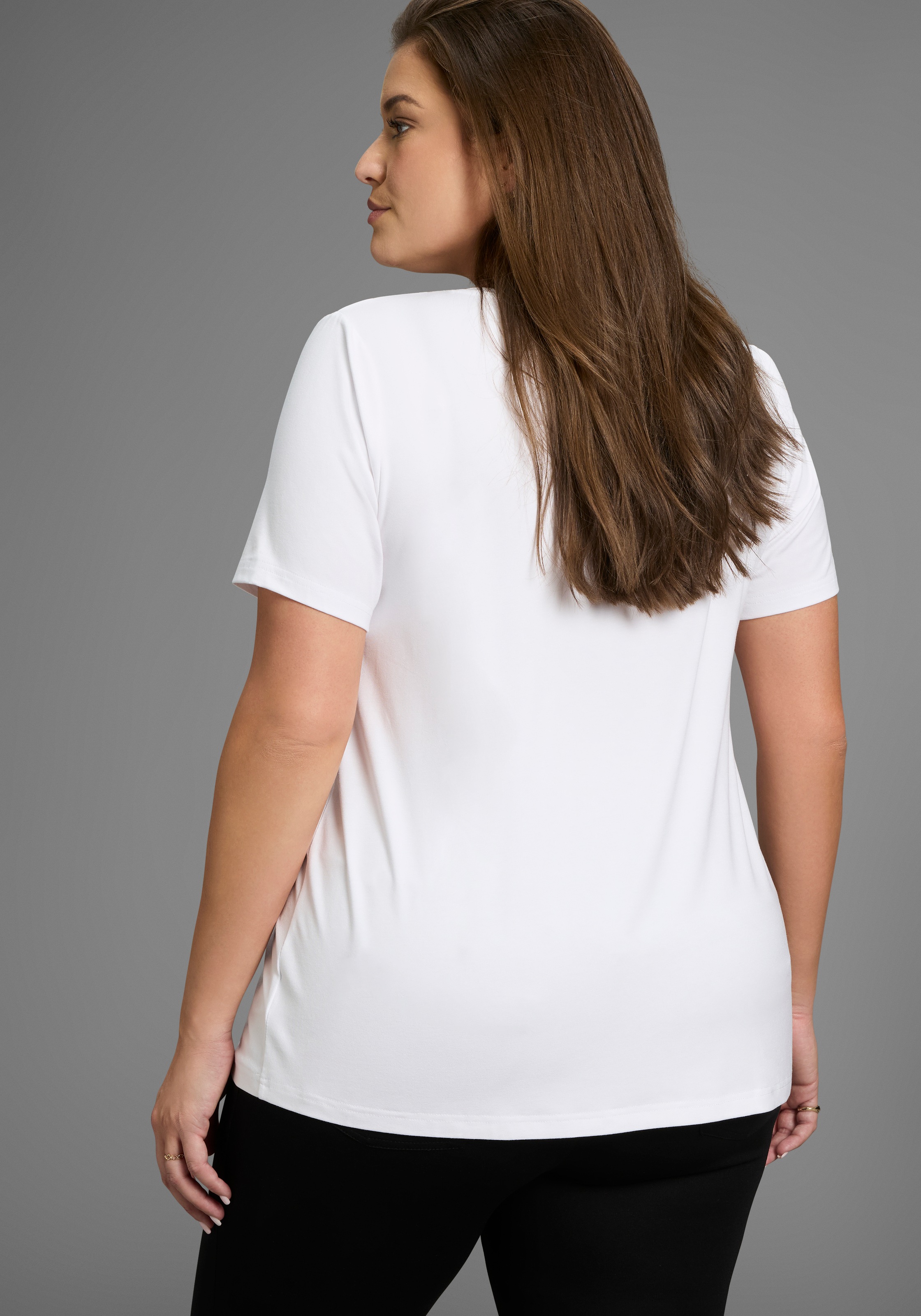 Laura Scott CURVE T-Shirt mit V-Ausschnitt aus fließender Viskose - GROSSE günstig online kaufen