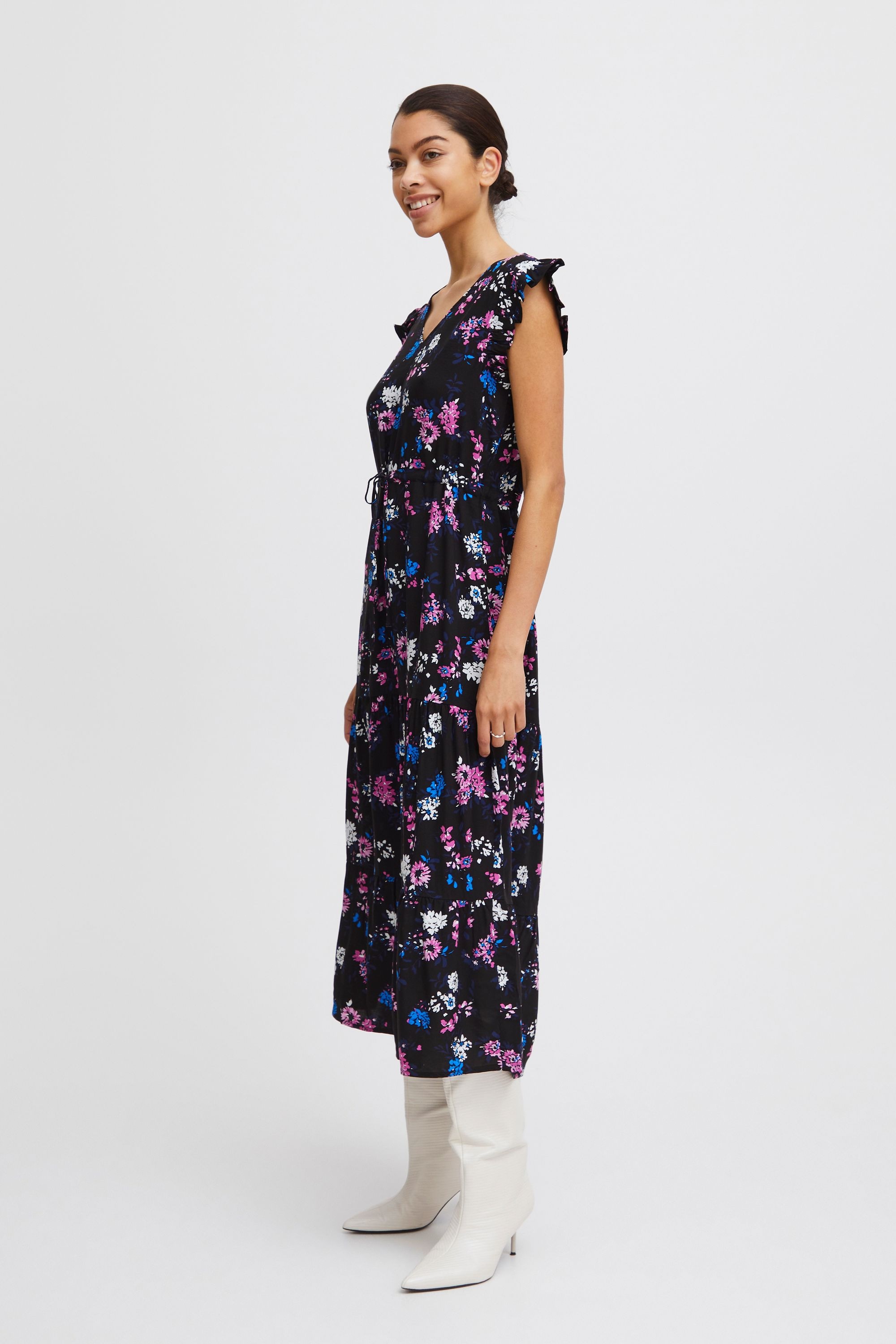 b.young Midikleid »Midikleid BYMmjoella«