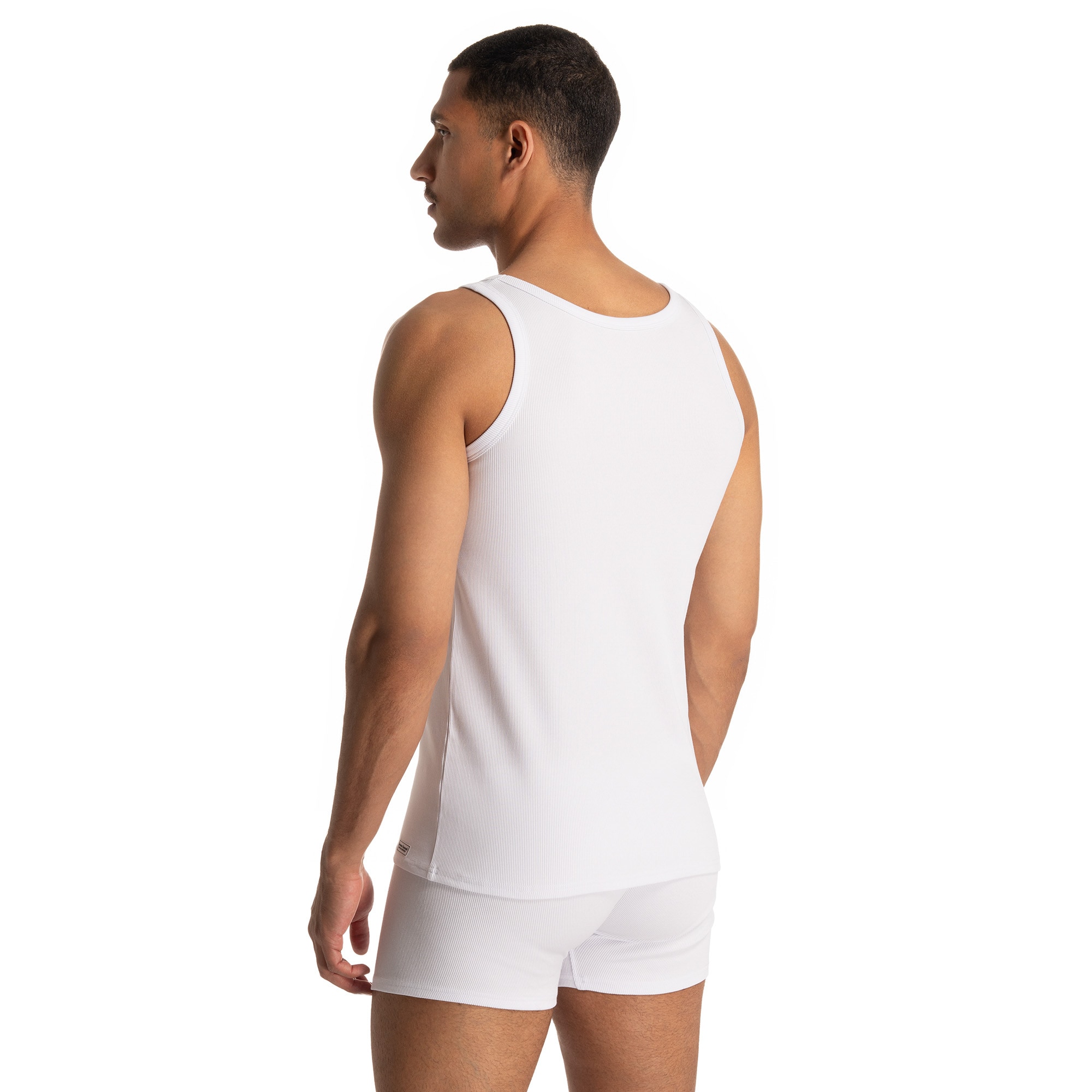 Bruno Banani T-Shirt »FINE RIB«, mit Rundhalsausschnitt, Cotton-Mix, elastisch
