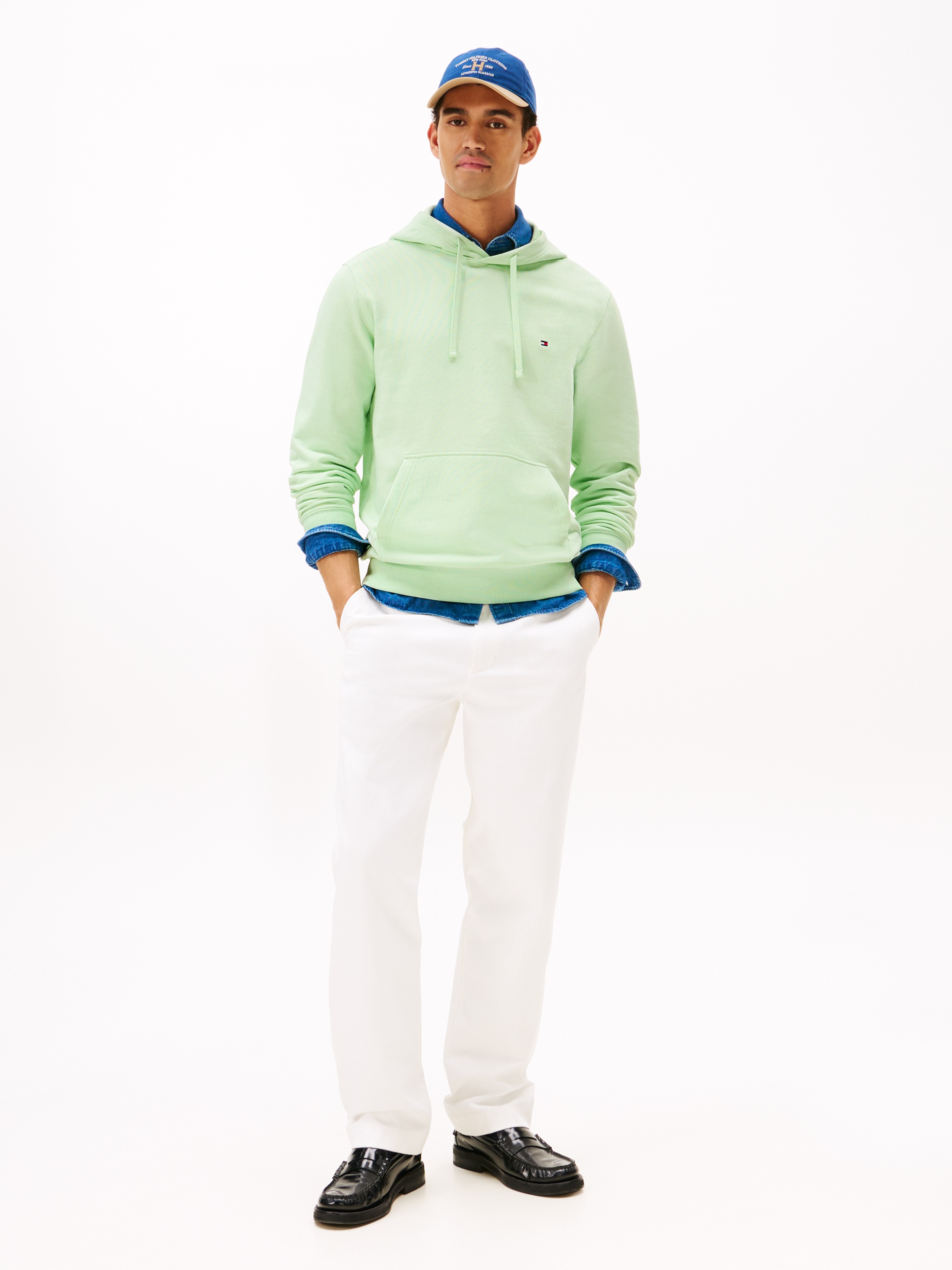 Tommy Hilfiger Hoodie »ESSENTIAL TERRY«, mit Tunnelzug und Flag-Stickerei
