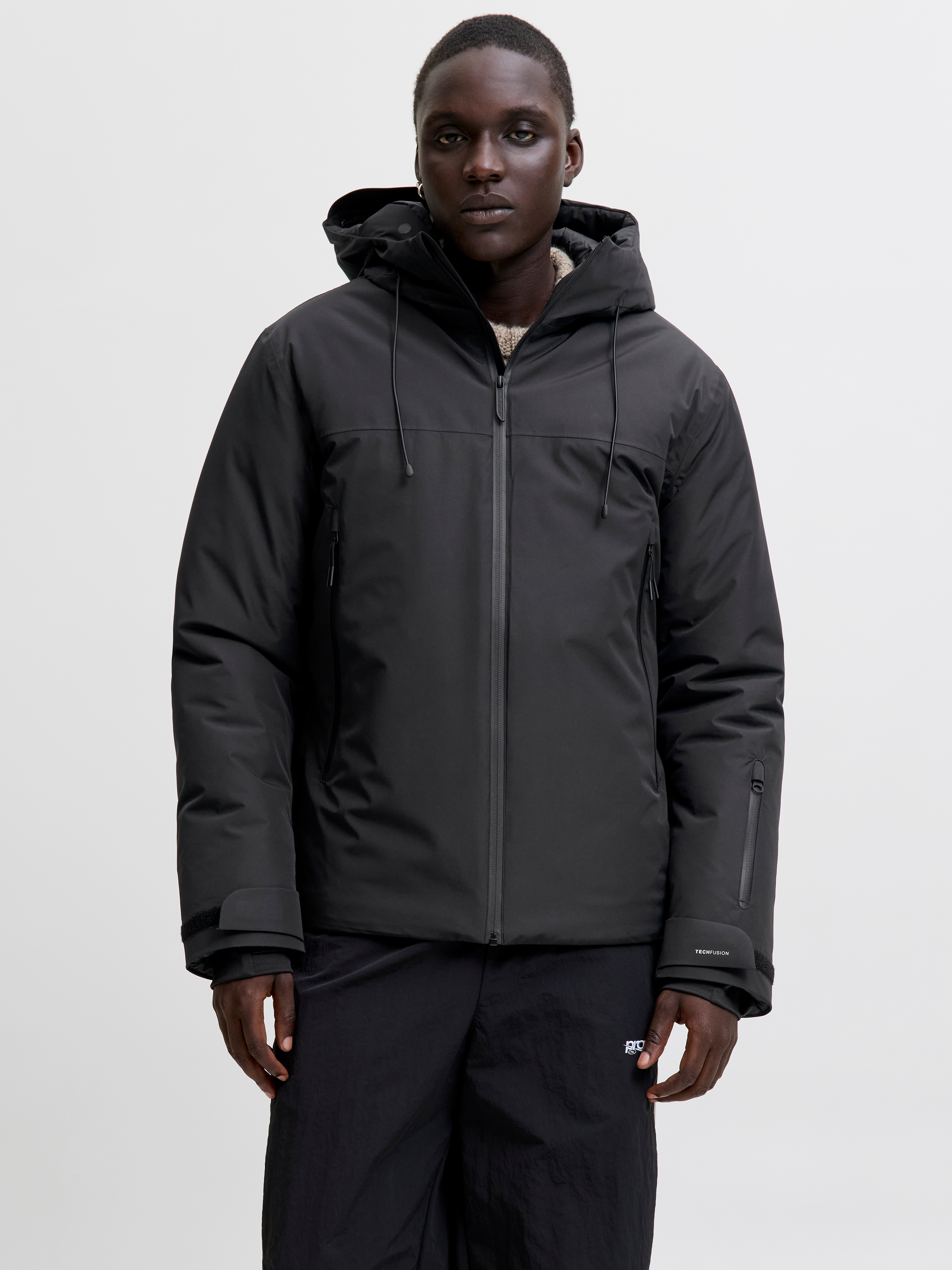 Jack & Jones Outdoorjacke "JCOFUSION TECHNICAL JACKET SN" mit Kapuze