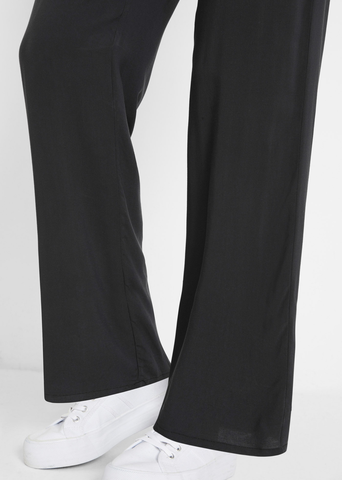 Bonprix Women's Pull-On Trousers Black Size 36 3