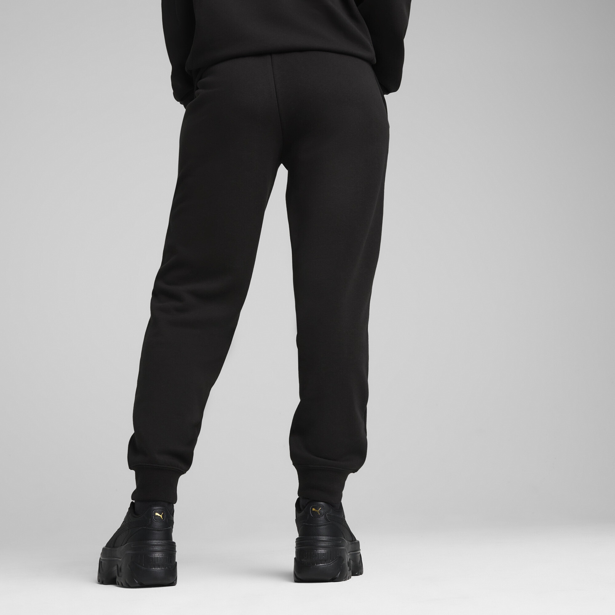 PUMA Sporthose »PUMA CLASS Bequeme Jogginghose Damen«