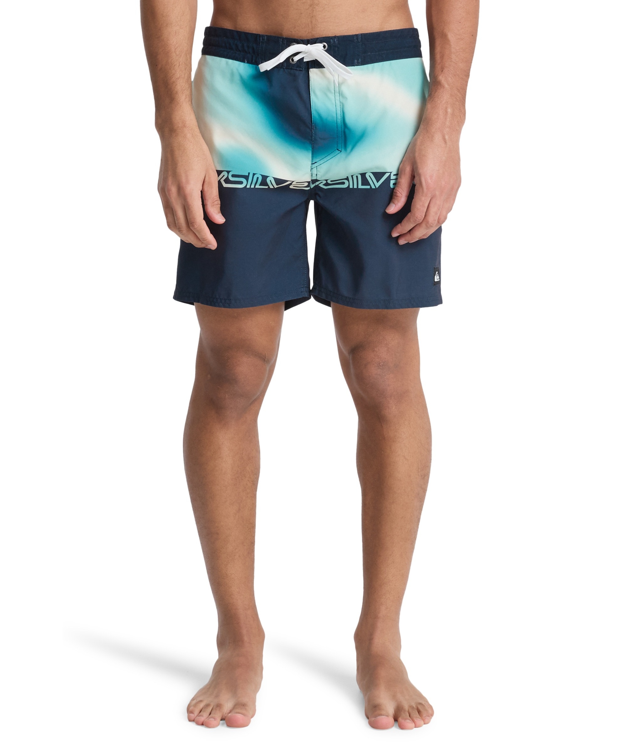 Quiksilver Badeshorts "EVERYDAY HALF JAM 16" schnell trocknendes Material, mit normaler Leibhöhe, Straight Leg Fit