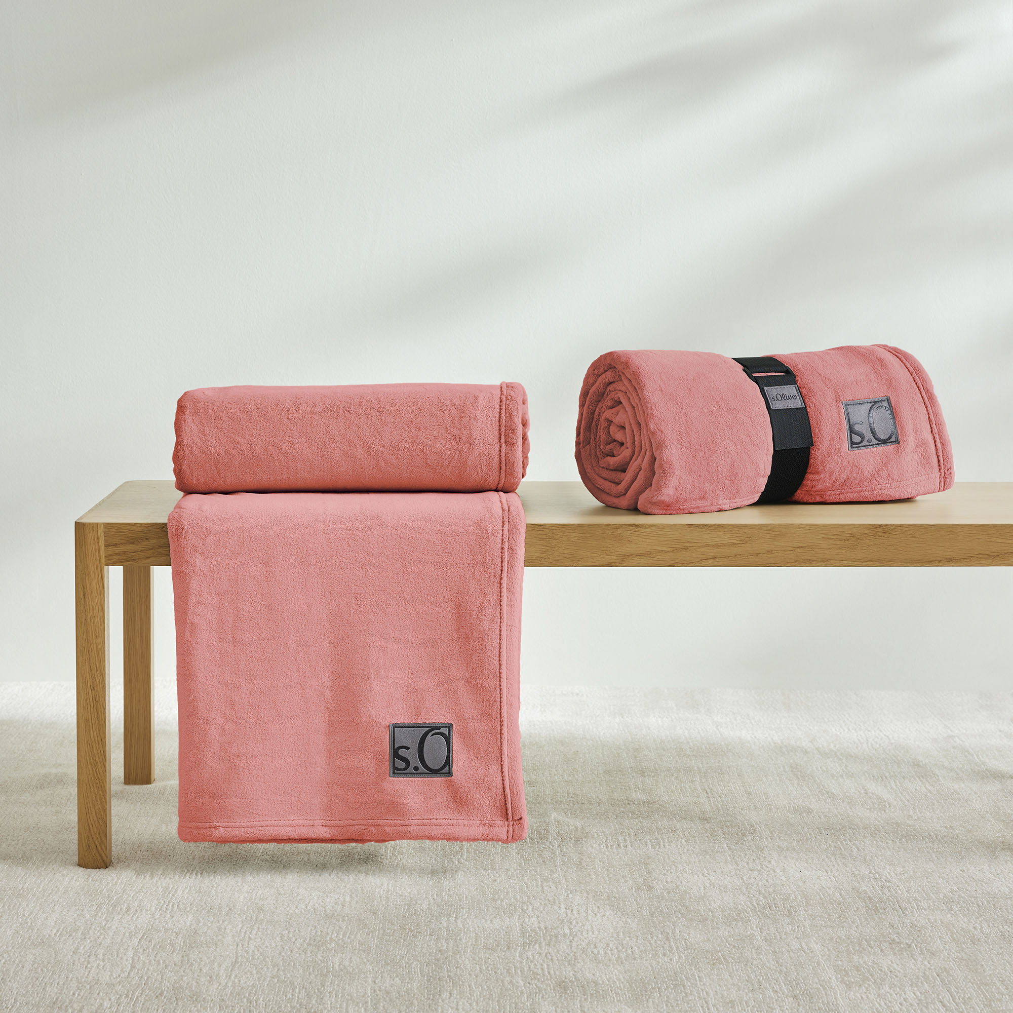 s.Oliver Wohndecke "s.Oliver Decke Kuschelsoft" 150 x 200 cm, in bunten Farben, weich, 330g/m²