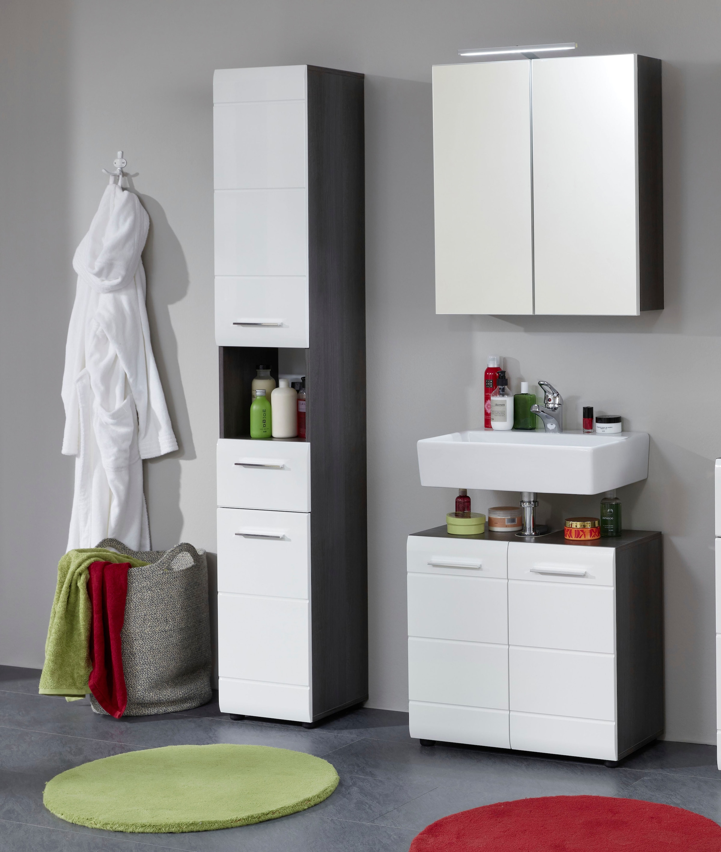 INOSIGN Badmöbel-Set »Sovana«, (Set, 3 St.), Hochschrank, Waschtisch und Spiegelschrank mit Beleuchtung