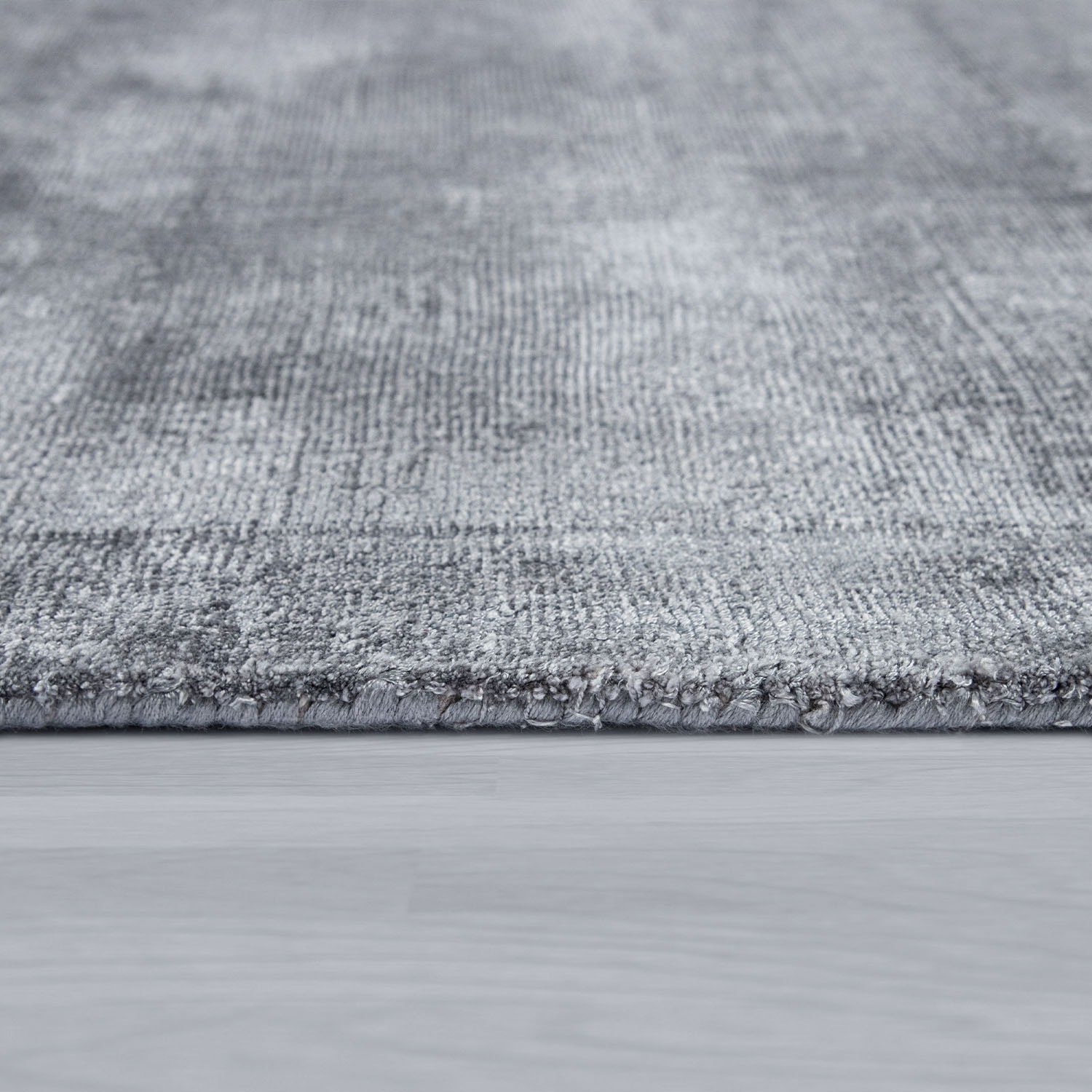 Paco Home Teppich »Nagpur 260«, rechteckig, 12 mm Höhe, Handweb, Kurzflor, 80% Viskose, mit leichtem Schimmer, handgewebt