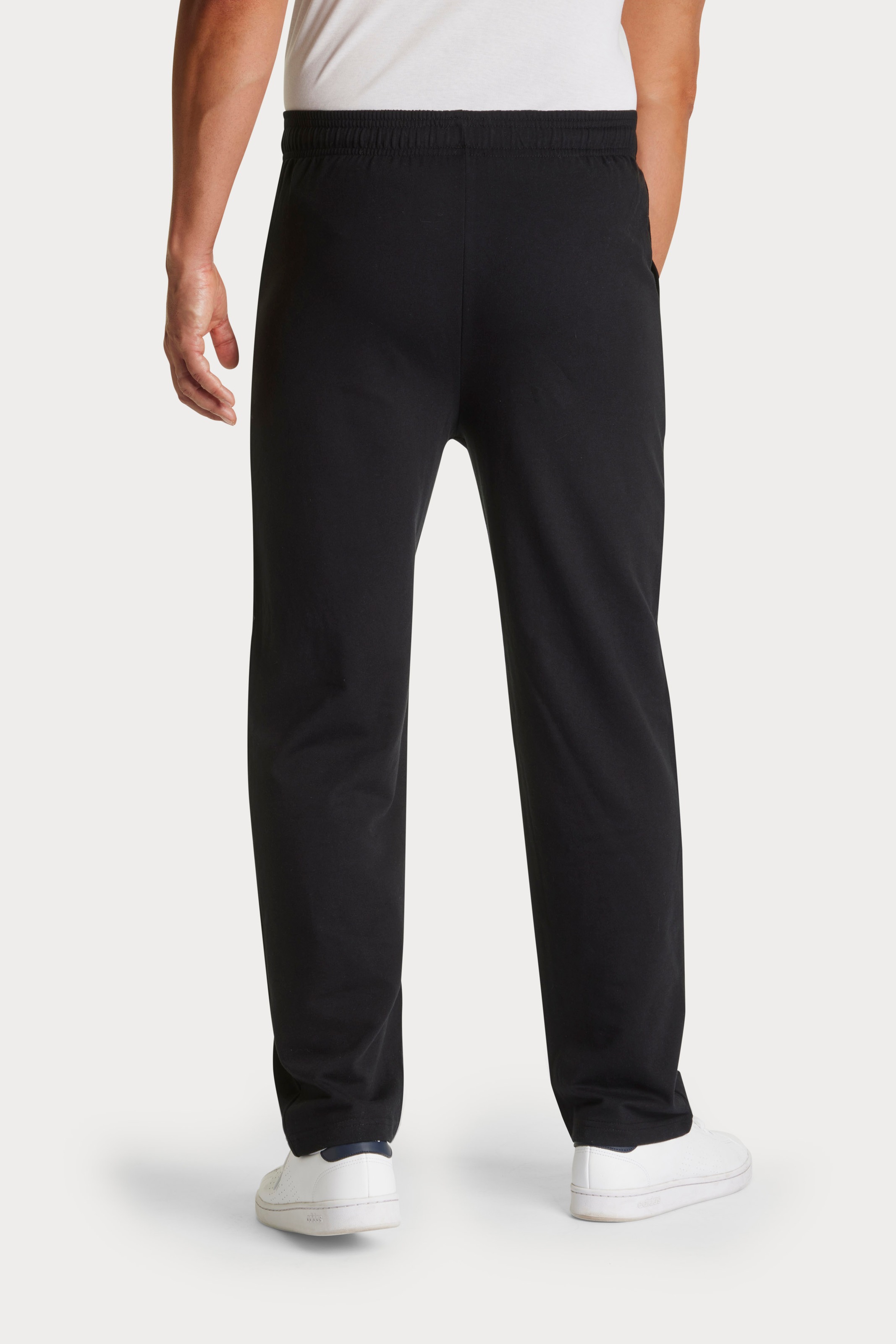 KangaROOS Sweathose Jogginghose in legerer Weite günstig online kaufen