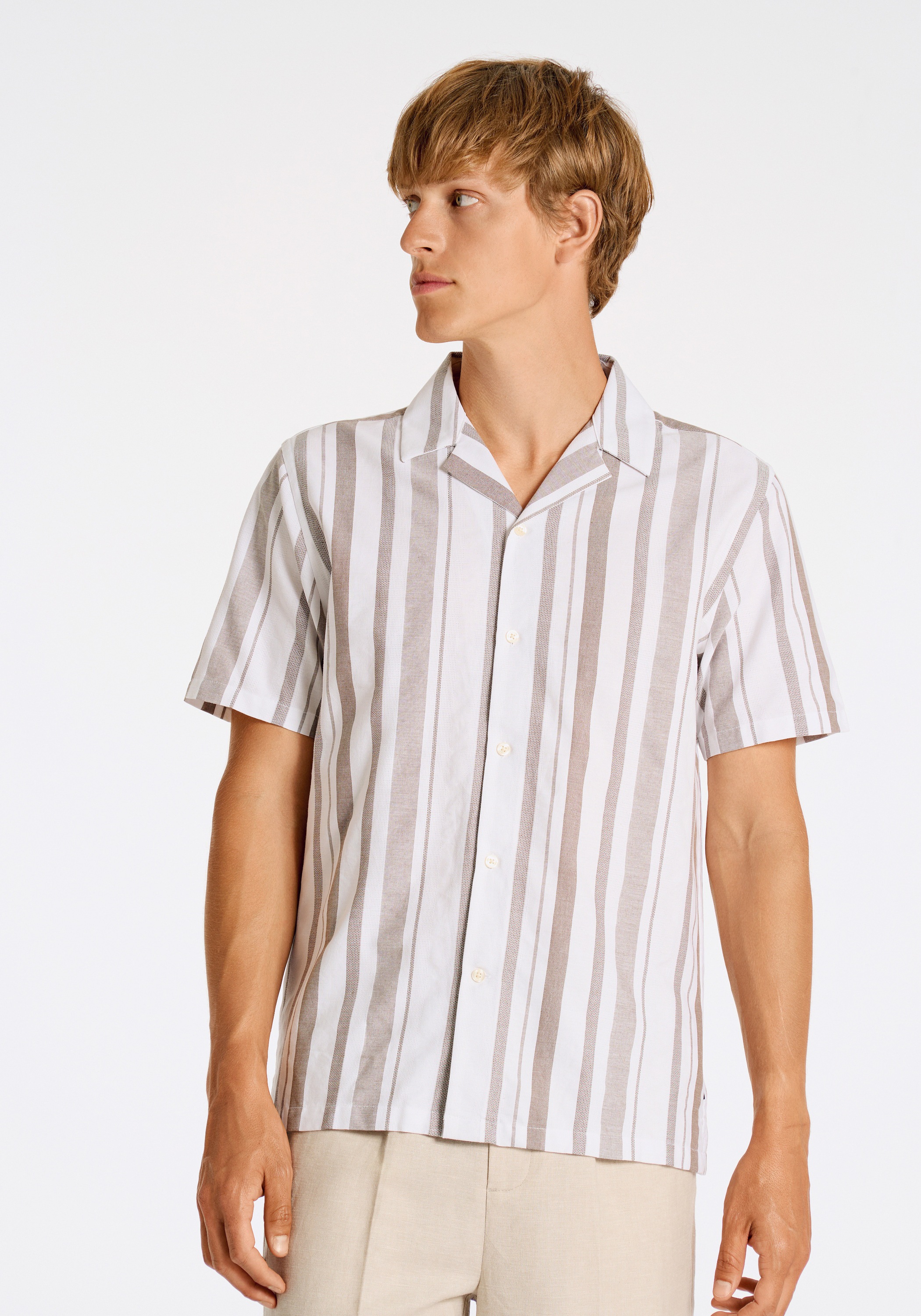 LINDBERGH Kurzarmhemd "Freizeithemd (Kurzarm) Loose Fit"