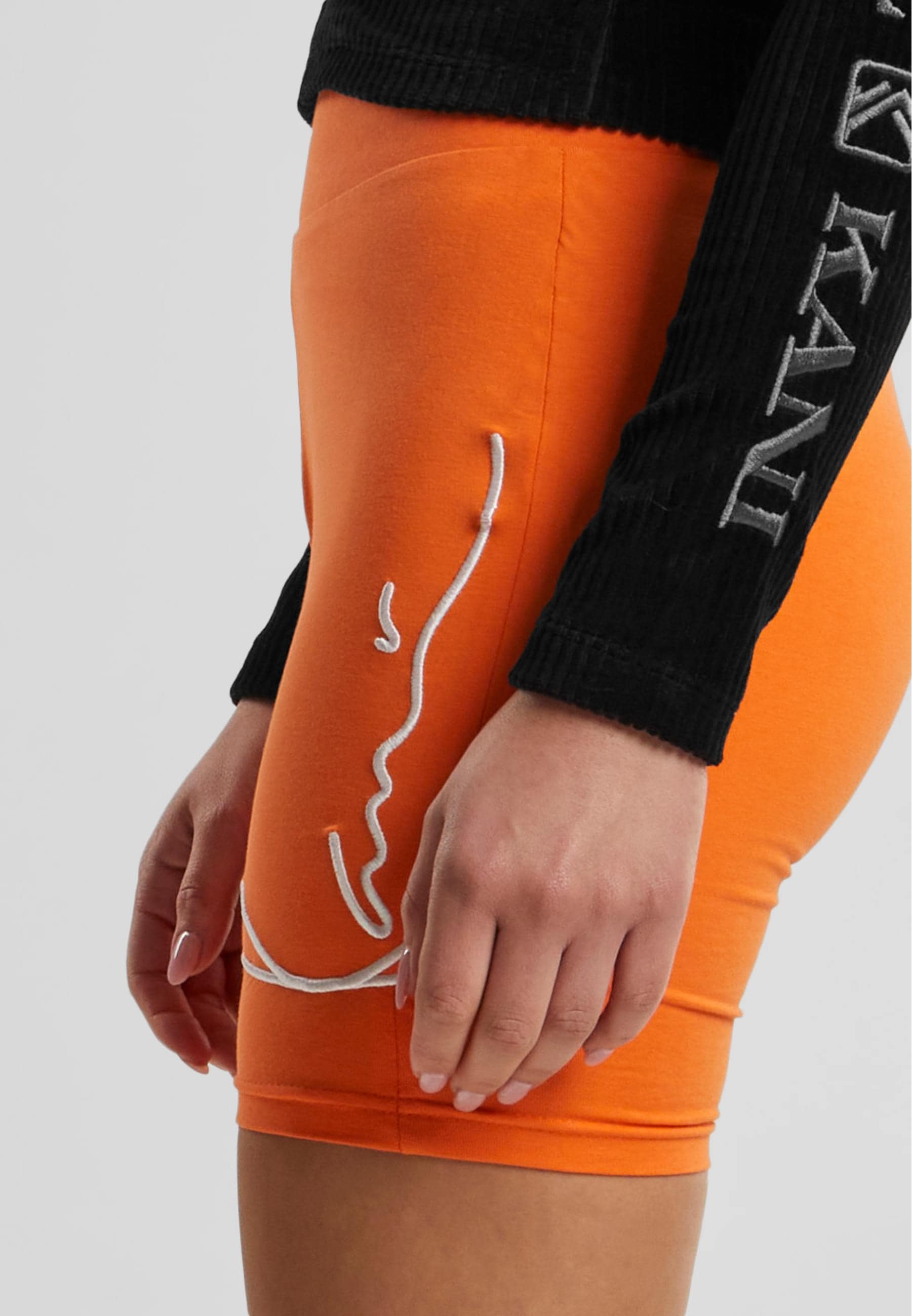 Karl Kani Radlerhose »Karl Kani Damen KW222-046-1 Signature Cycling Shorts«, (1 tlg.)