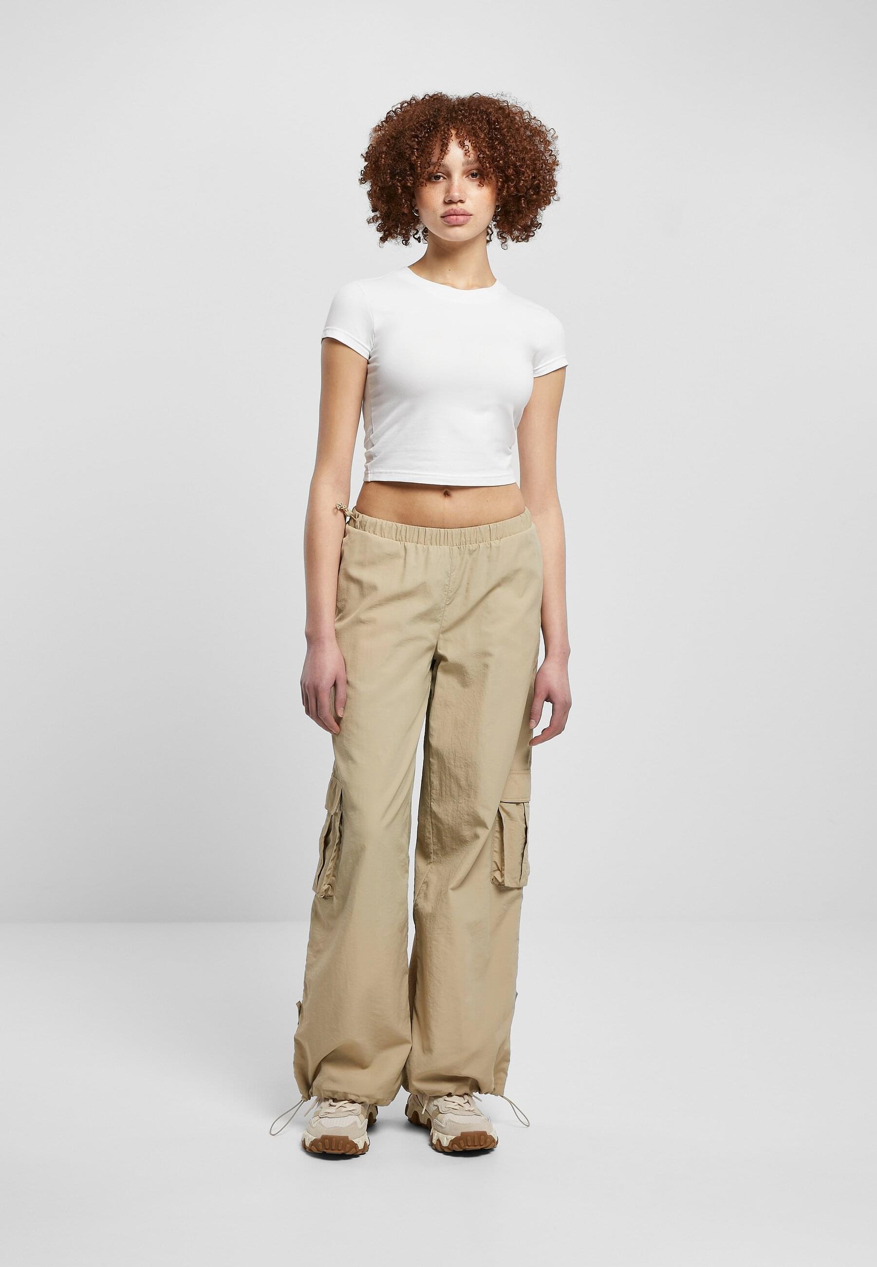 URBAN CLASSICS Stoffhose »Urban Classics Damen Ladies Wide Crinkle Nylon Cargo Pants«, (1 tlg.)