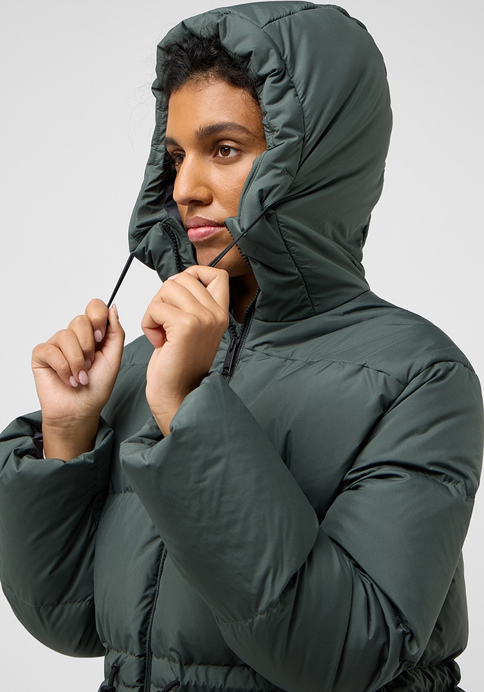 Jack Wolfskin Daunenjacke »KIRSCHALLEE JKT W«, mit Kapuze