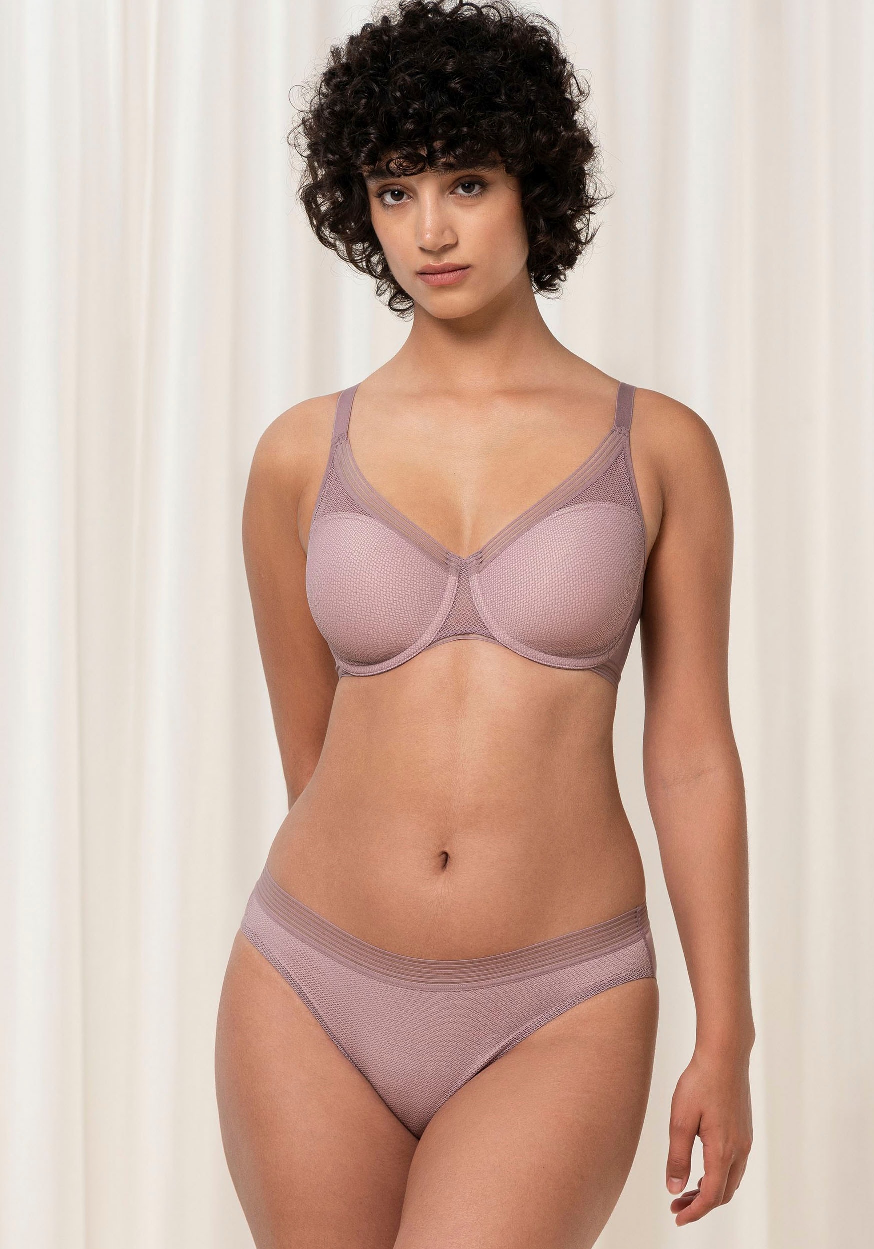 Triumph Minimizer-BH »Infinite Sensation W01«, Cup CG, mit nahtlos  vorgeformten Cups, Basic Dessous