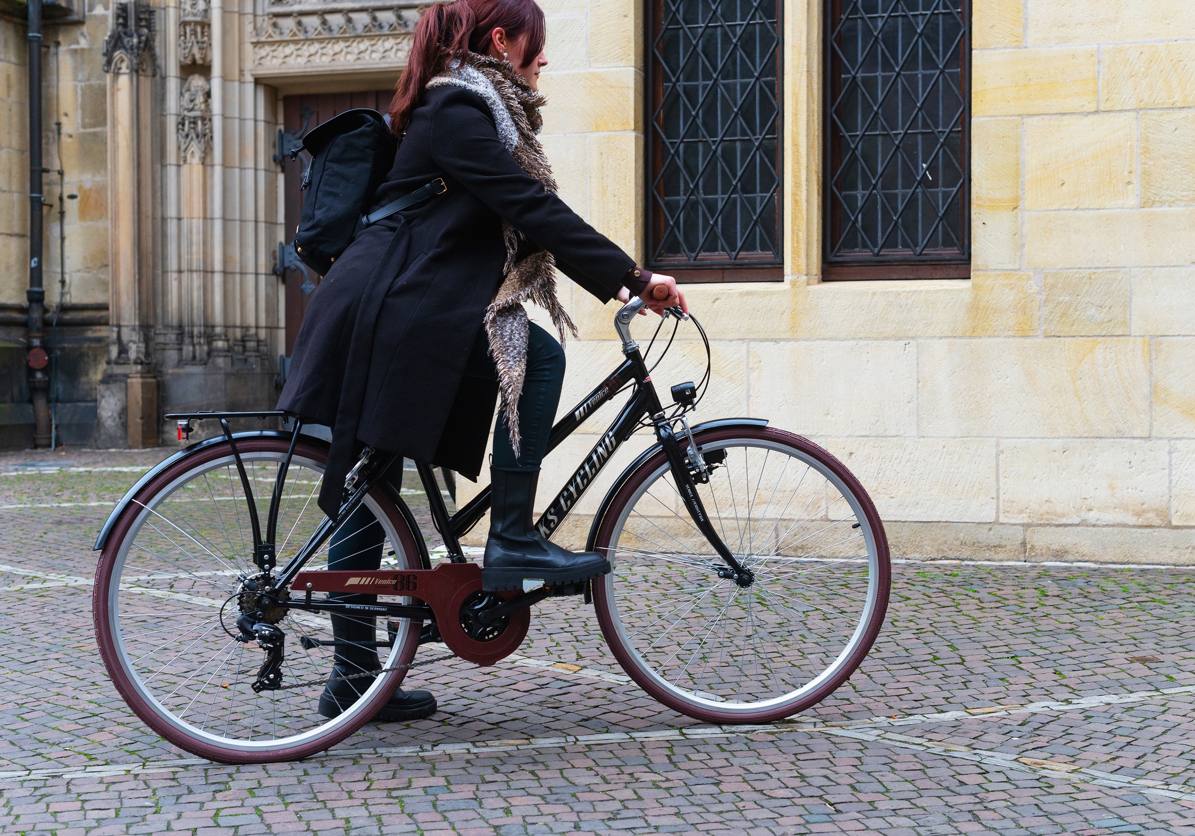 KS Cycling Trekkingrad »Venice«, 21 Gang, Shimano, Tourney Schaltwerk, Kettenschaltung, für Damen, Kettenschaltung