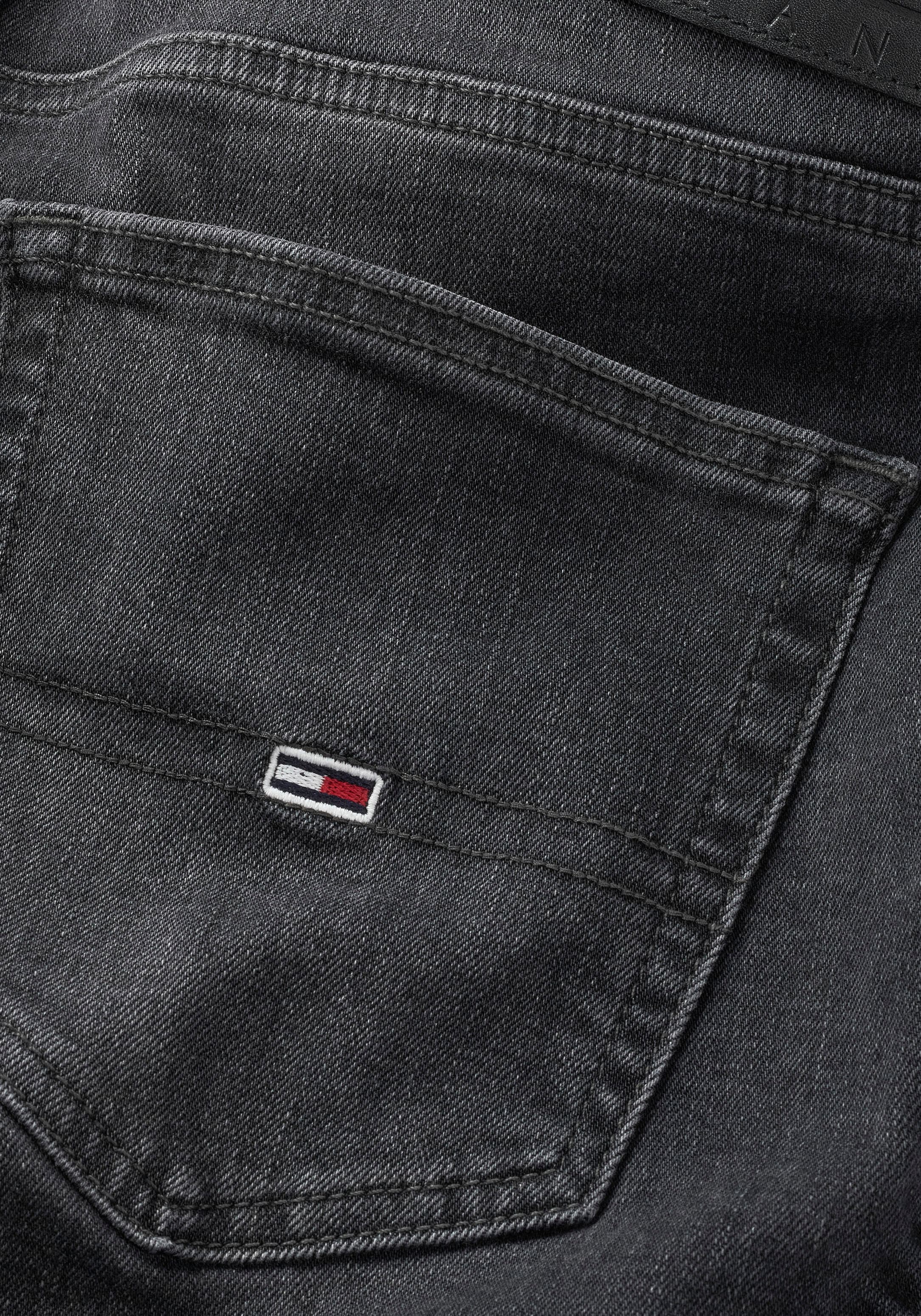 Tommy Jeans Slim-fit-Jeans »SCANTON SLIM«, mit Logoprägung