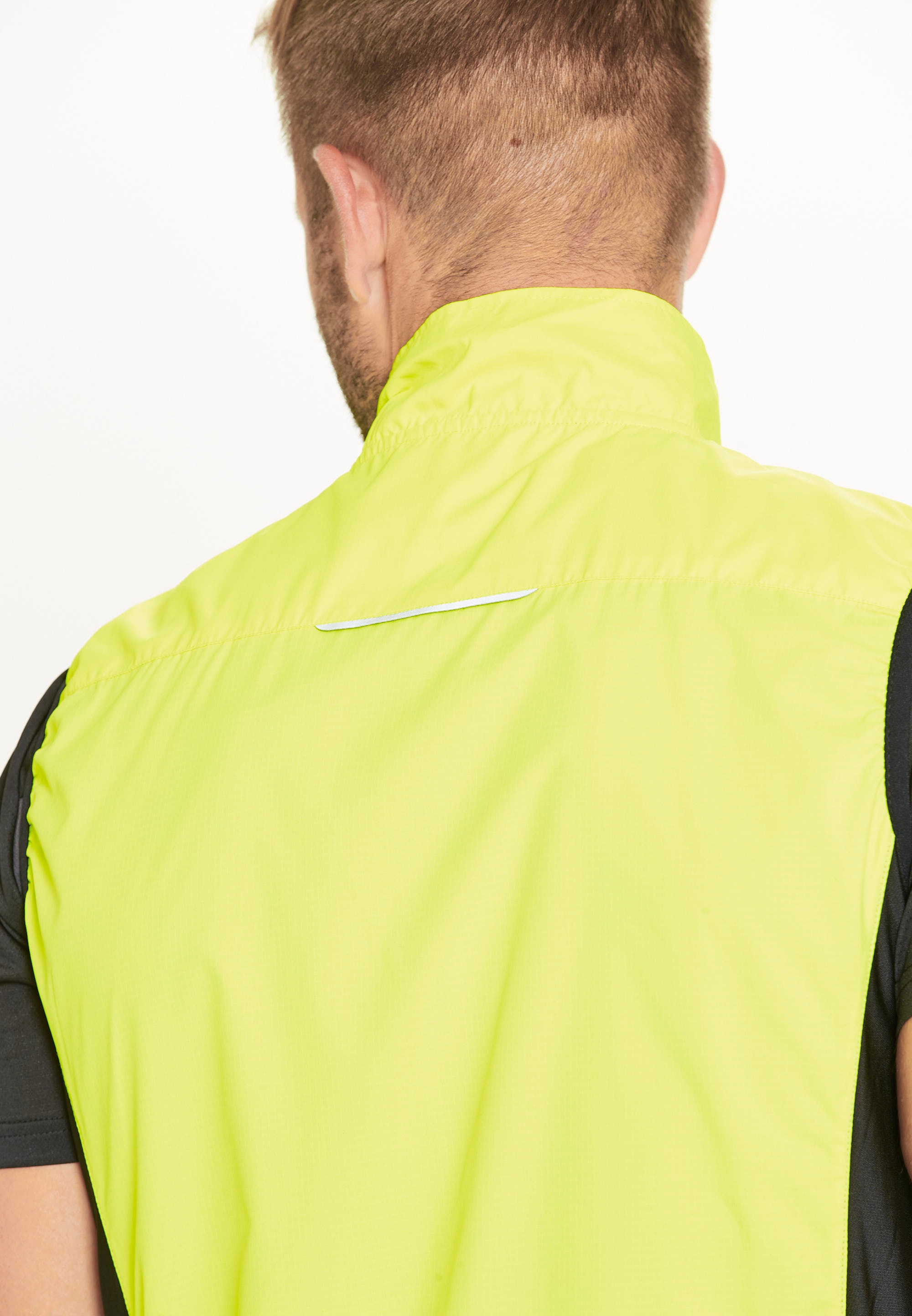 ELITE LAB Funktionsweste »Shell X1 Elite«, mit hochwertiger Lauf-Ausstattung (wind -und wasserdicht)