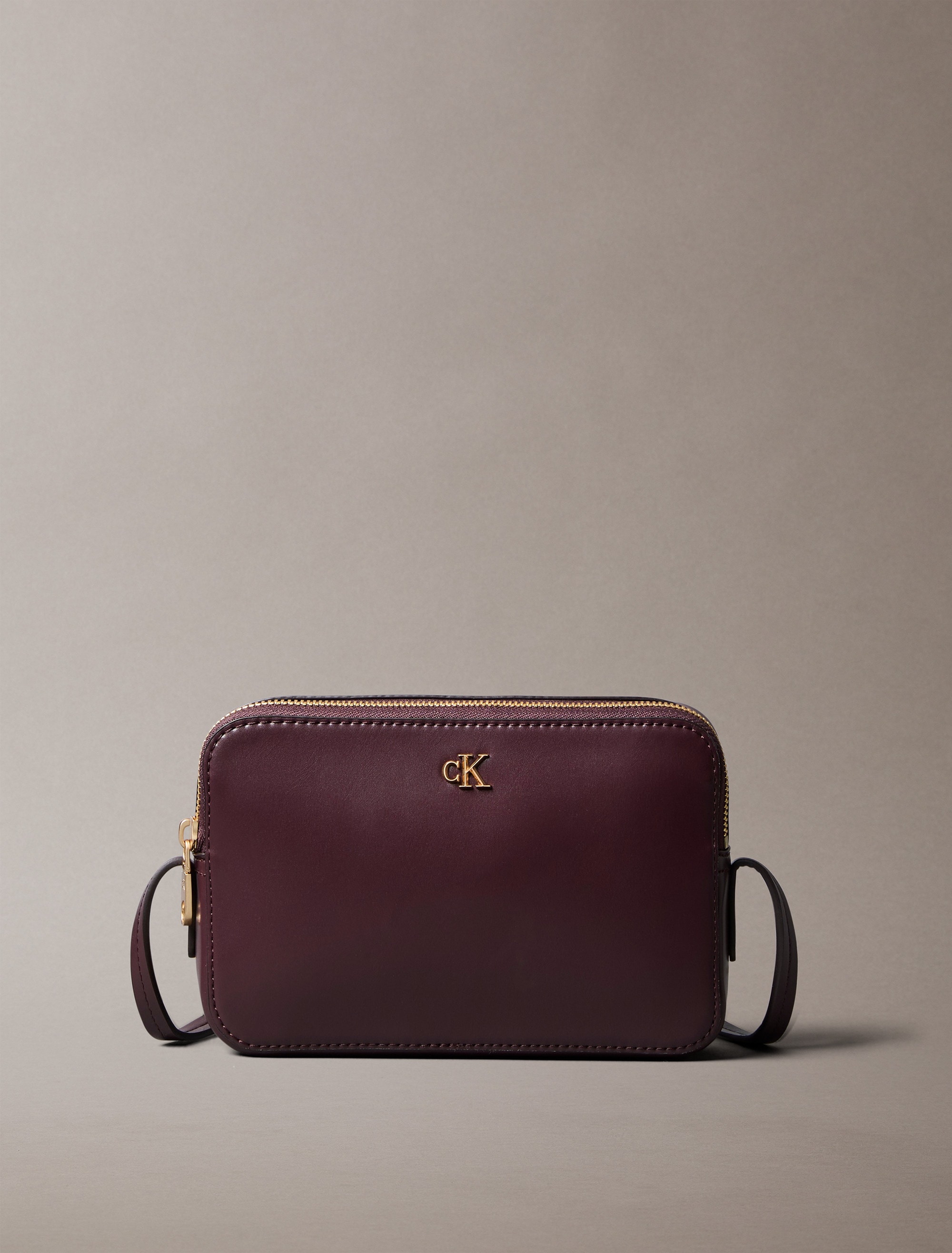 Calvin Klein Mini Bag "CK CAMERA BAG", Damen Schultertasche, kleine Umhänge günstig online kaufen