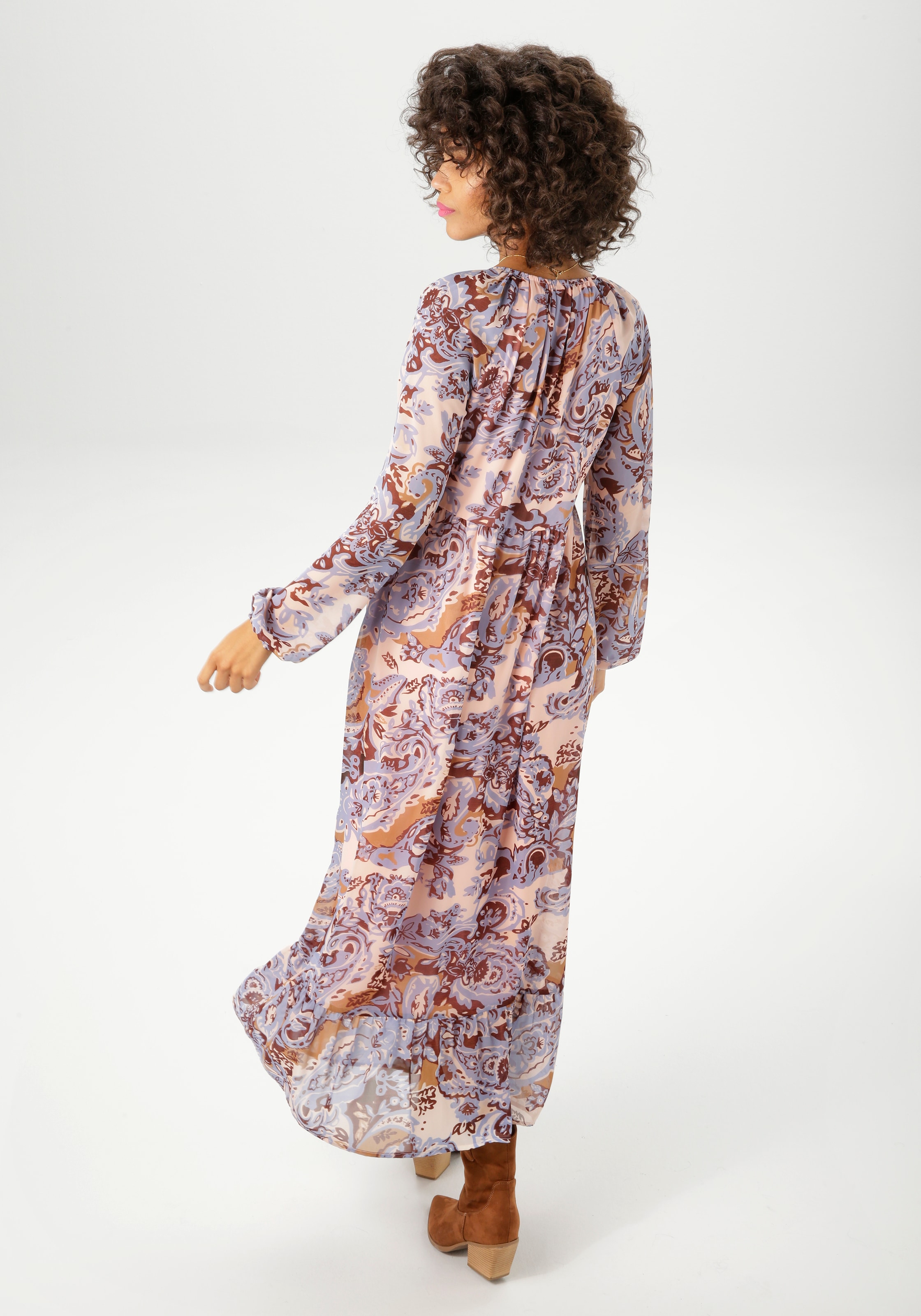 Aniston CASUAL Maxikleid, mit fantasievollem, grafischen Druck - NEUE KOLLEKTION