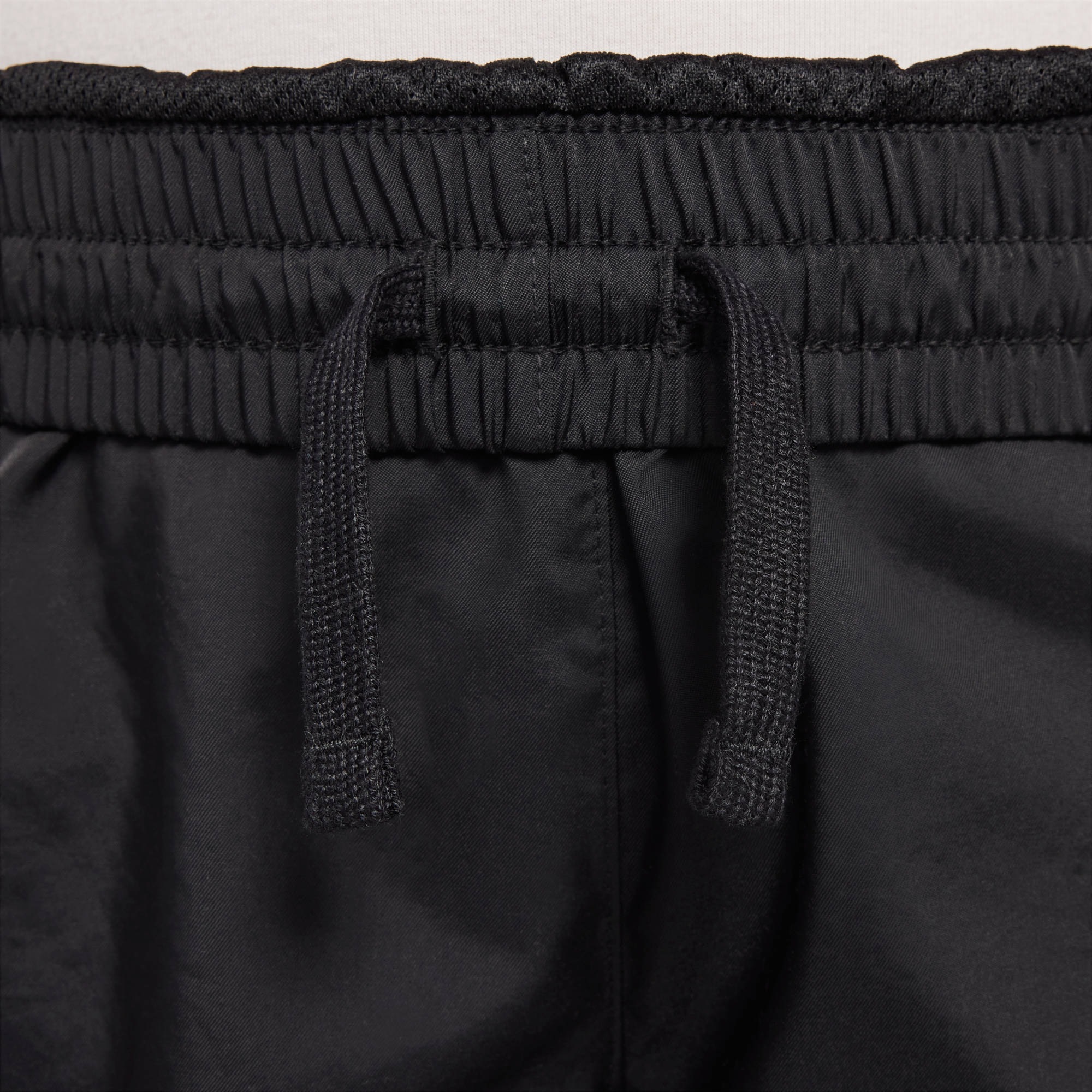 Nike Sportswear Trainingsshorts »K NSW CLUB WVN SHORT 6IN HBR«  Für Kinder und Jugendliche