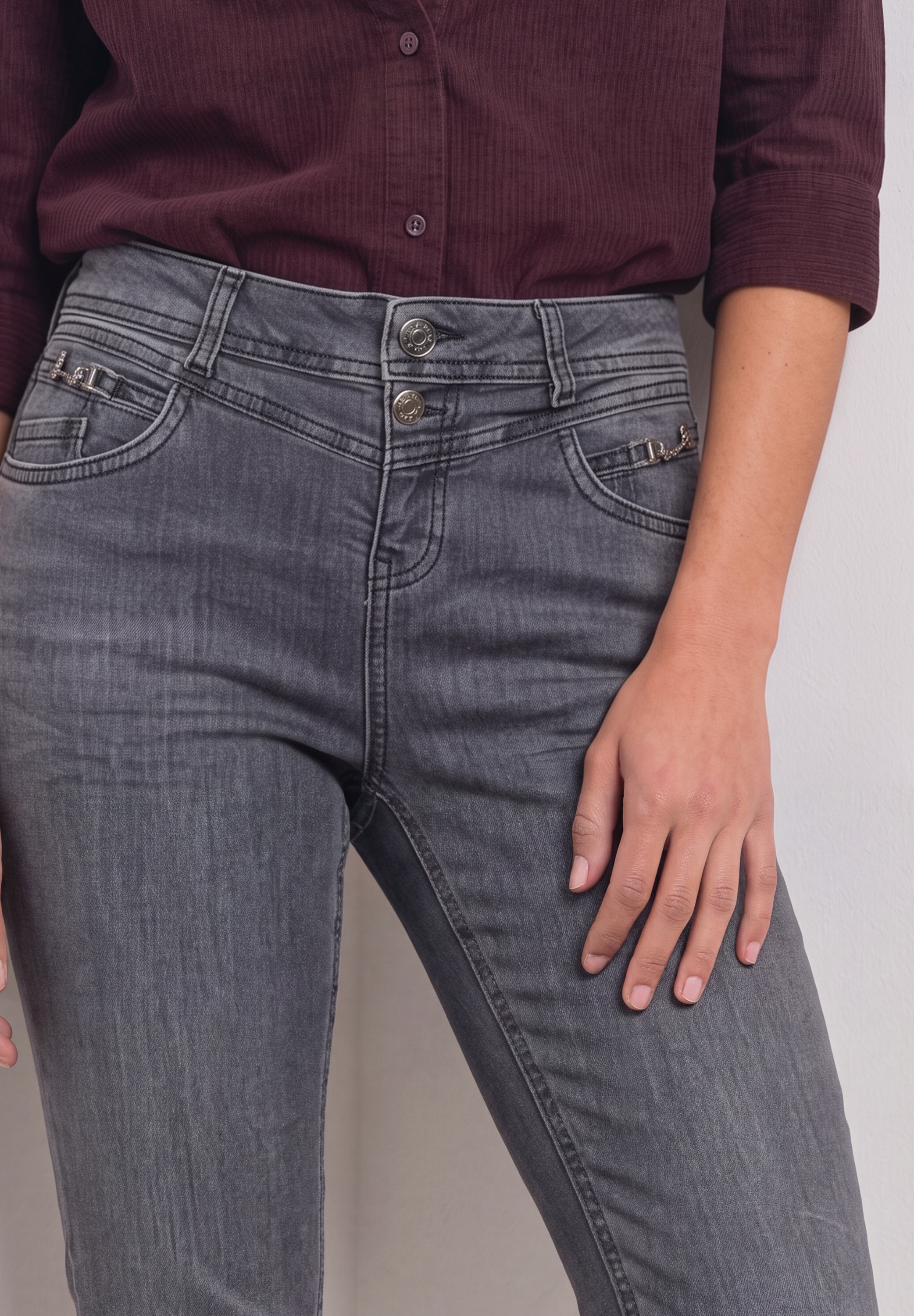 STREET ONE 5-Pocket-Jeans »Style Jane« mit Dekodetails / Slim Legs / Stretch