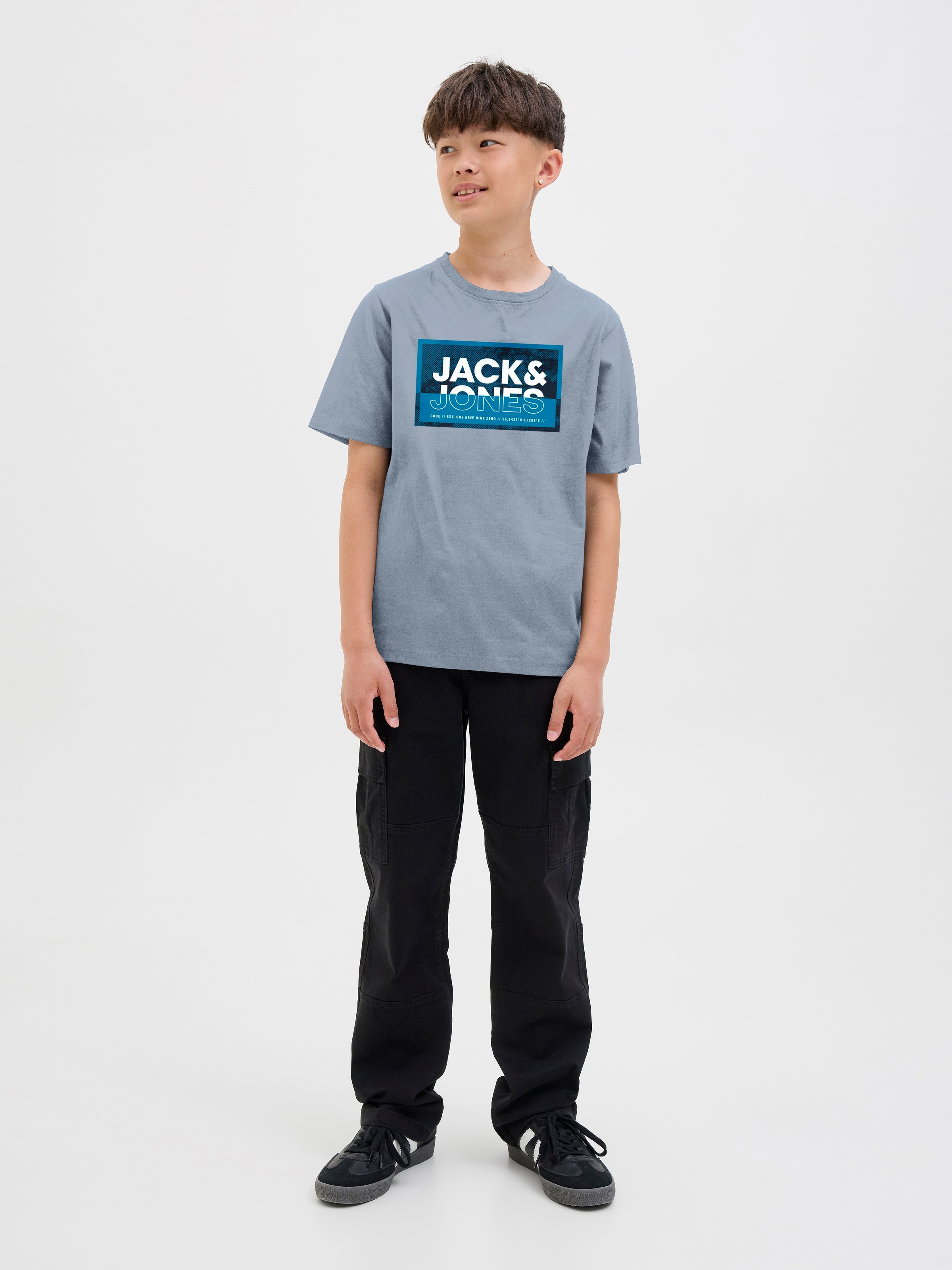 Thumbnail - Jack & Jones Junior T-Shirt "JCOLOGAN SS24/25 TEE SS CREW NECK JNR"