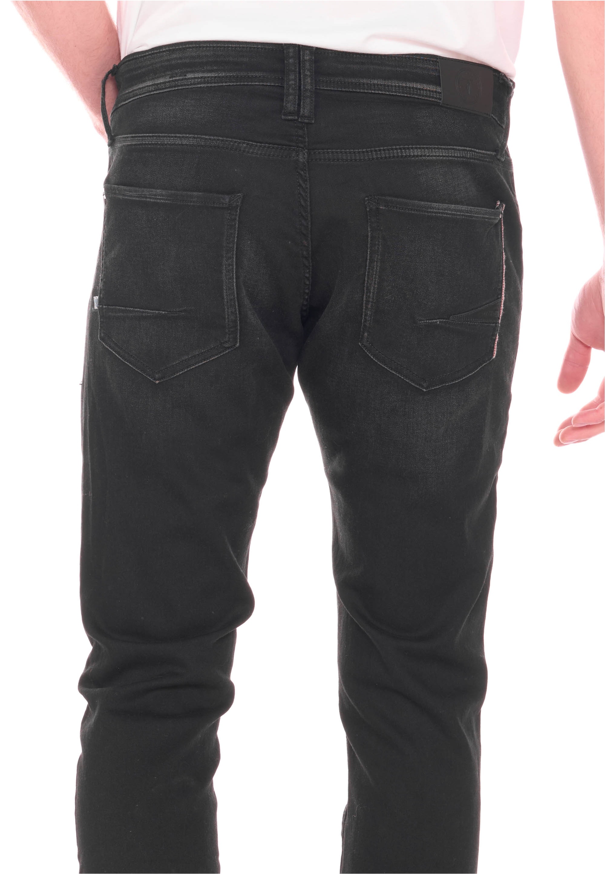 Le Temps Des Cerises Bequeme Jeans »700/11JO«, in modischem Design