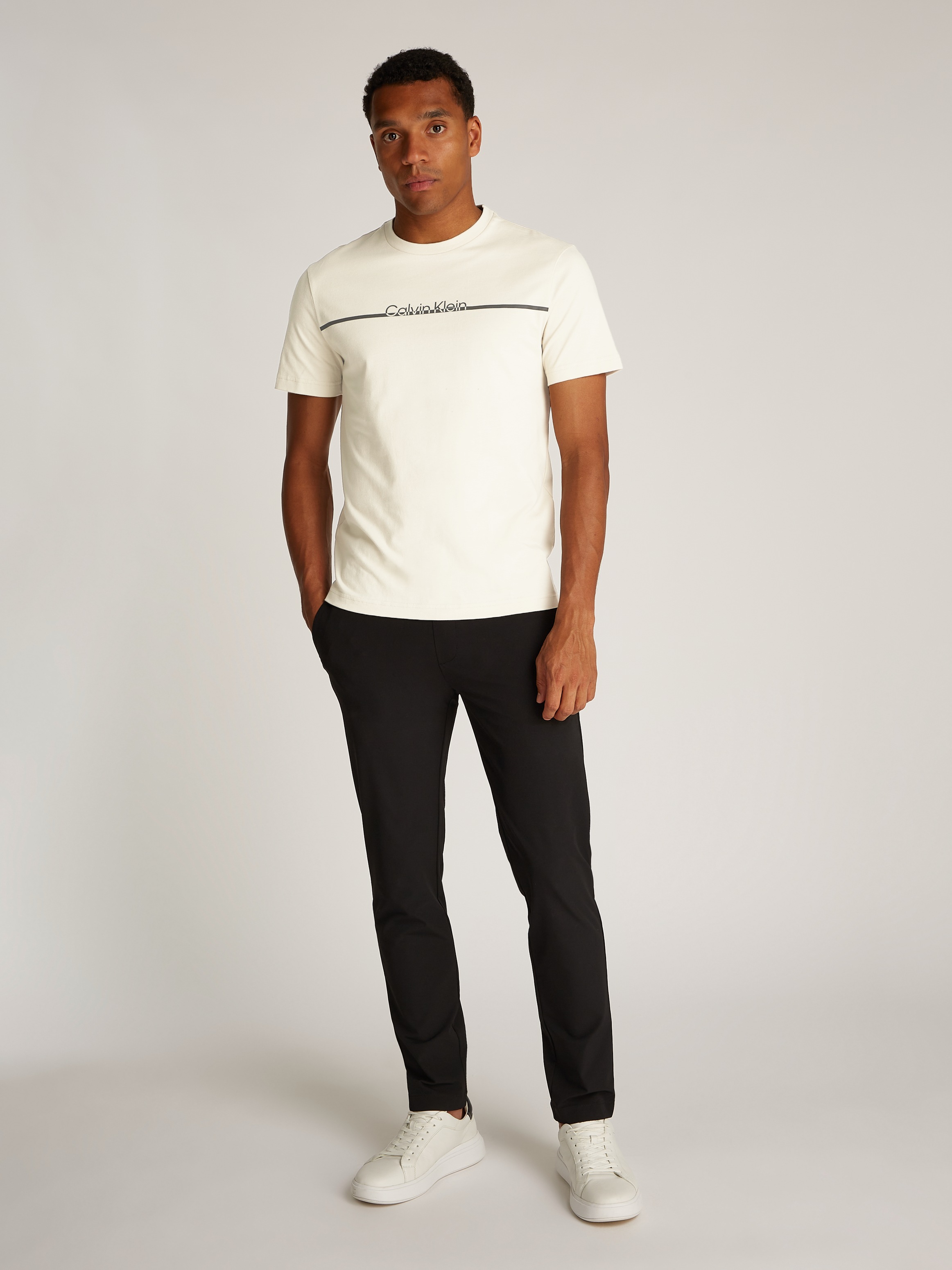Calvin Klein Rundhalsshirt »SPLIT LINE LOGO T-SHIRT«, mit Logoprint