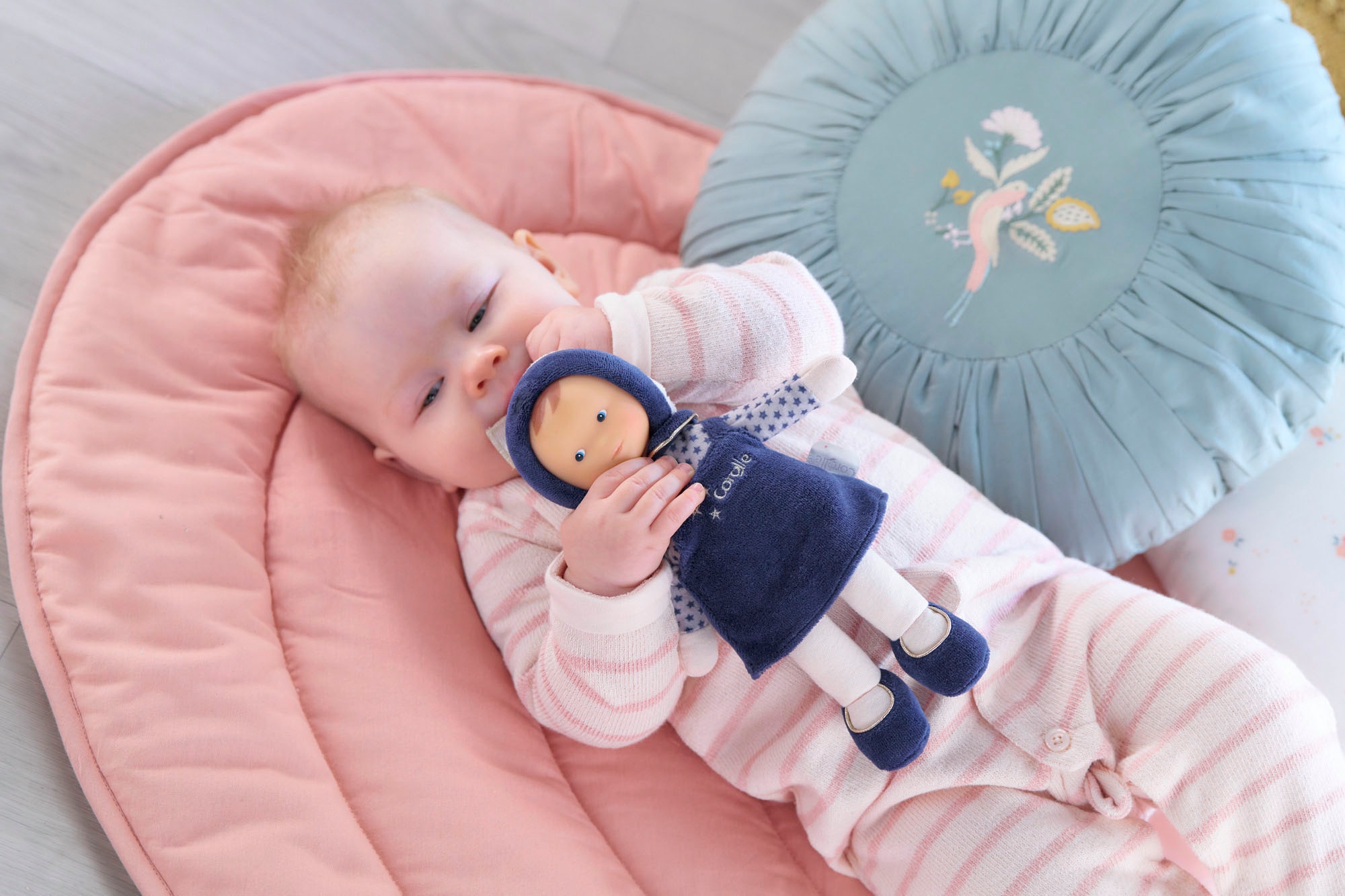 Corolle® Babypuppe »Corolle Mon Doudou Miss, blaue Sternenträume«, mit Vanilleduft