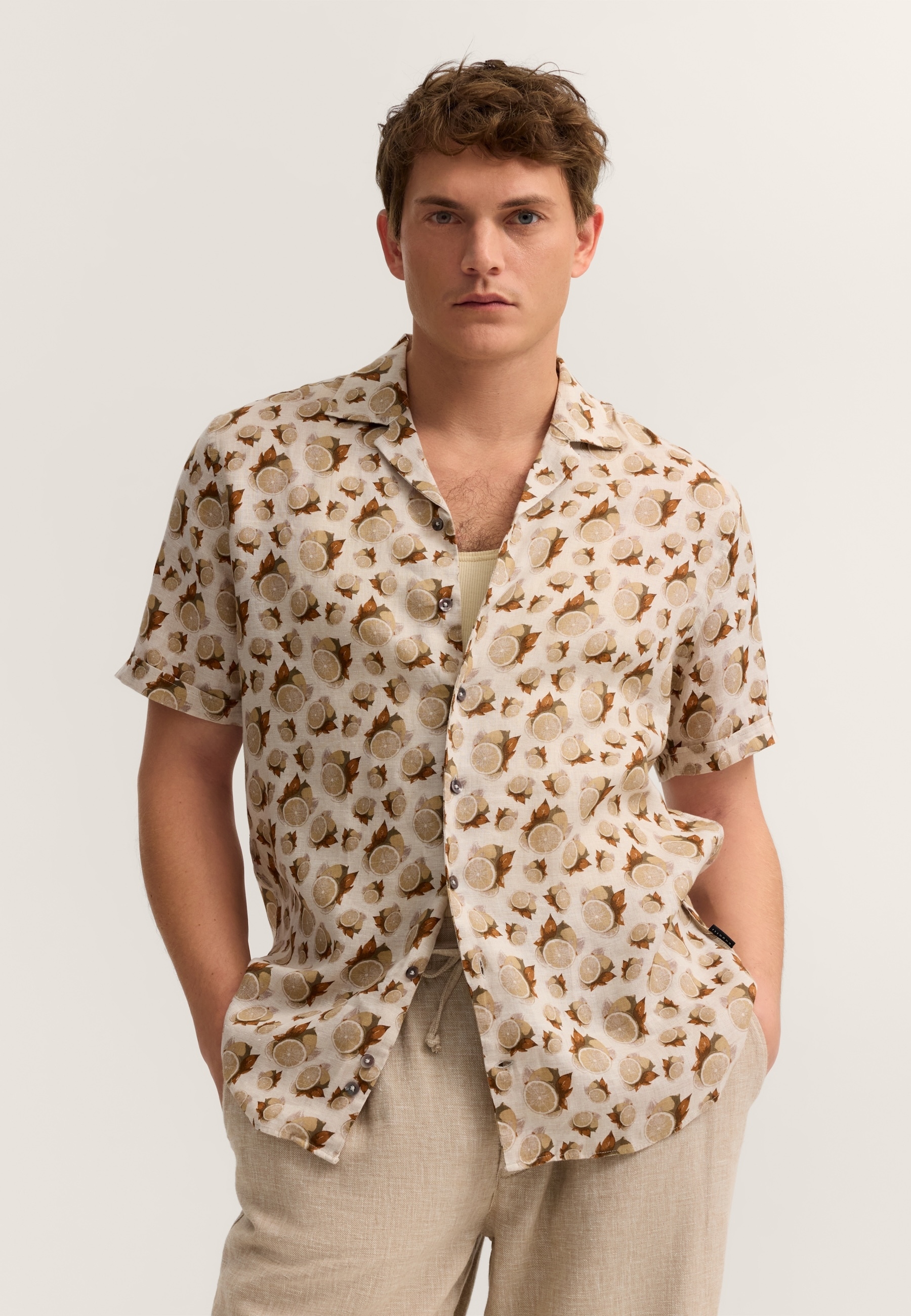 bugatti Modern Fit mit einem Print
