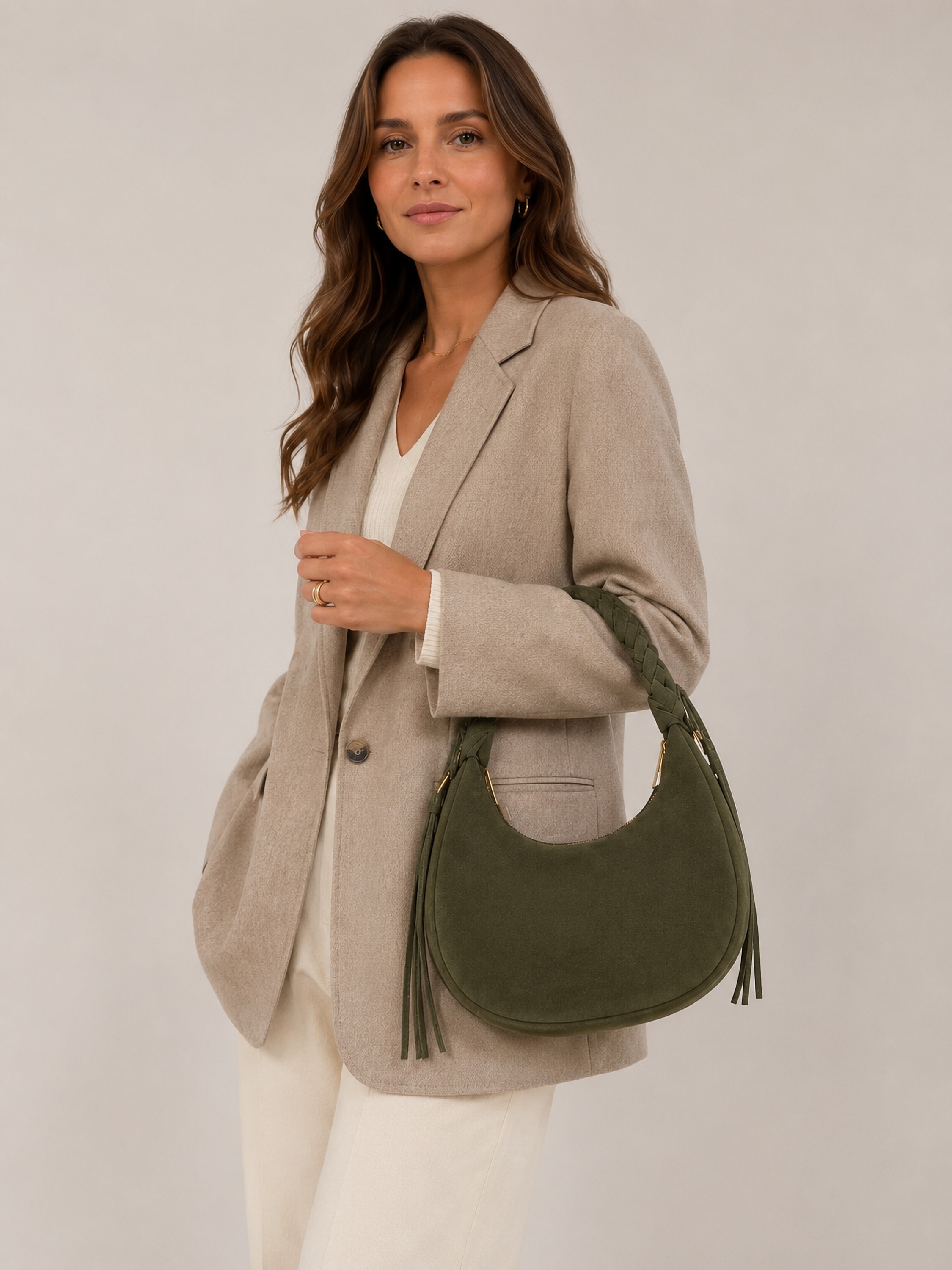 COLLEZIONE ALESSANDRO Schultertasche »Siena« aus italienischem Wildleder
