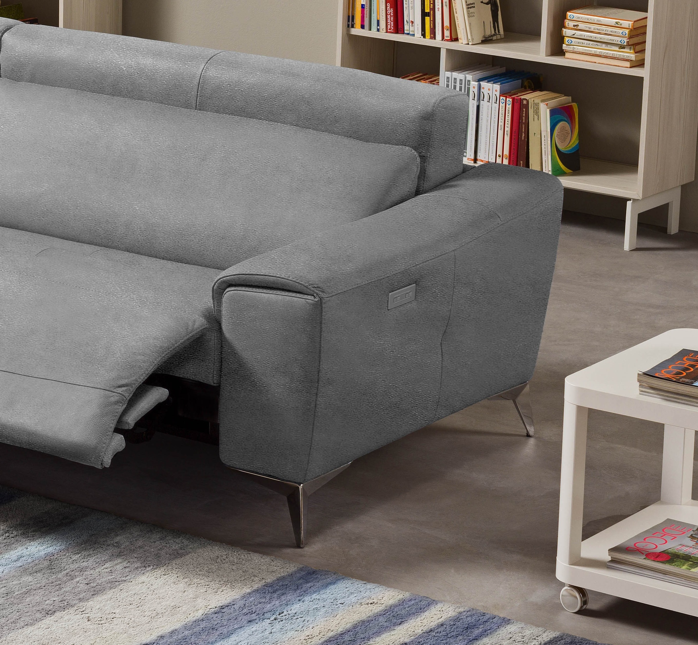 Egoitaliano Ecksofa »Suzette, Designsofa mit hohem Sitzkomfort«, mit Recamiere, inkl. 1 elektronischen Relaxfunktion, L-Form