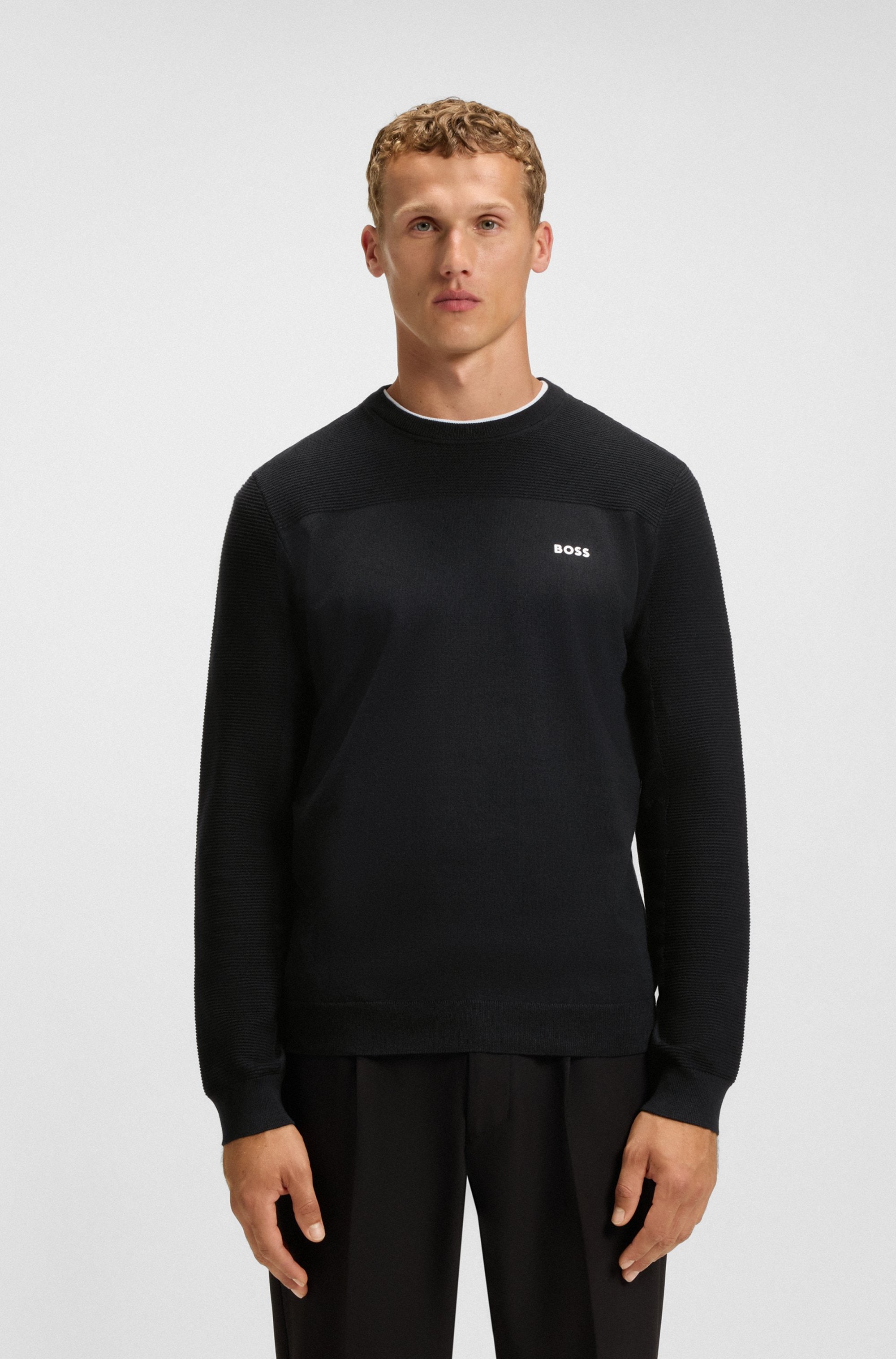 BOSS GREEN "KN Momentum-X CN" Rundhalsausschnitt, Regular Fit, kontrast HD-Logo