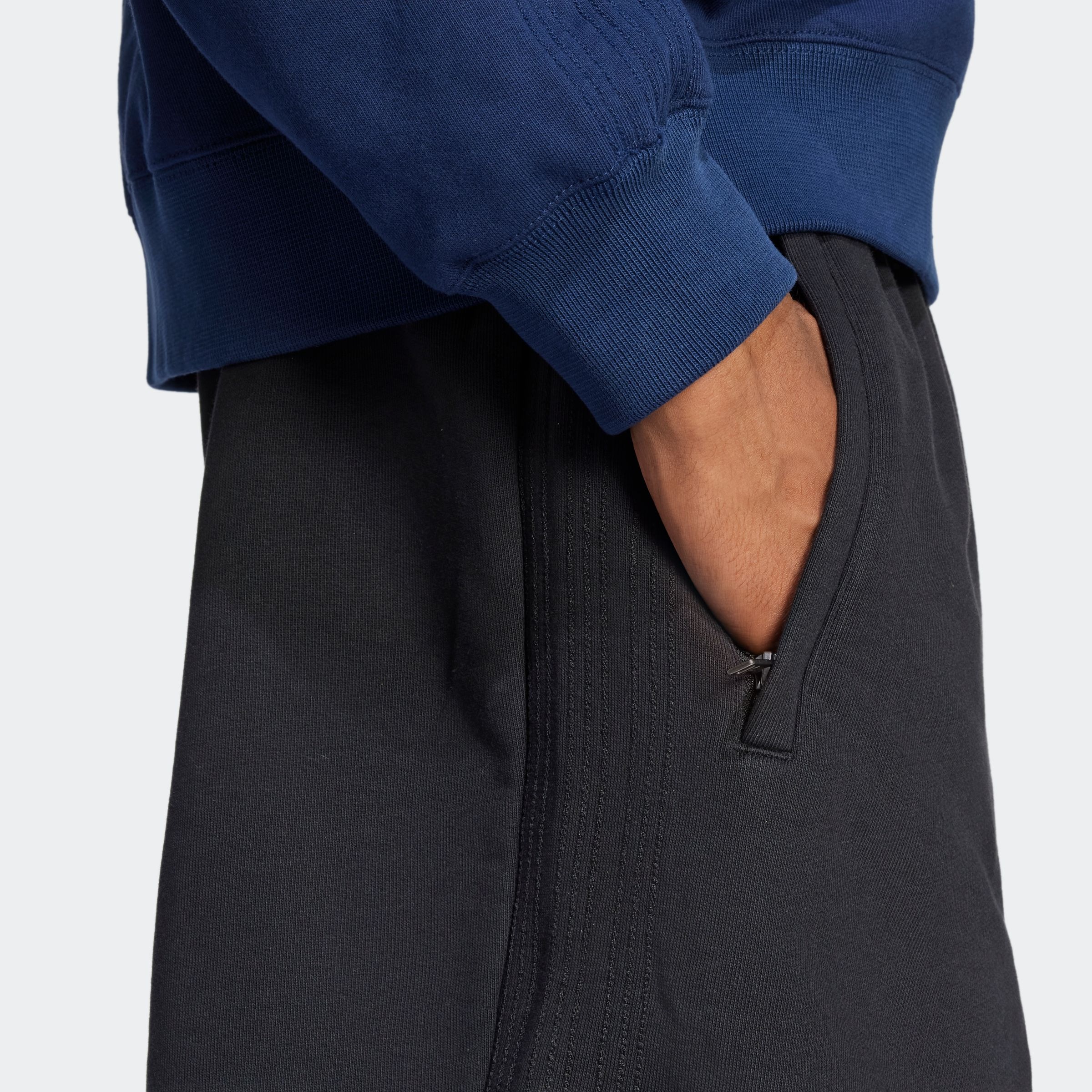 adidas Originals Shorts »P ESS SHO«, (1 tlg.)