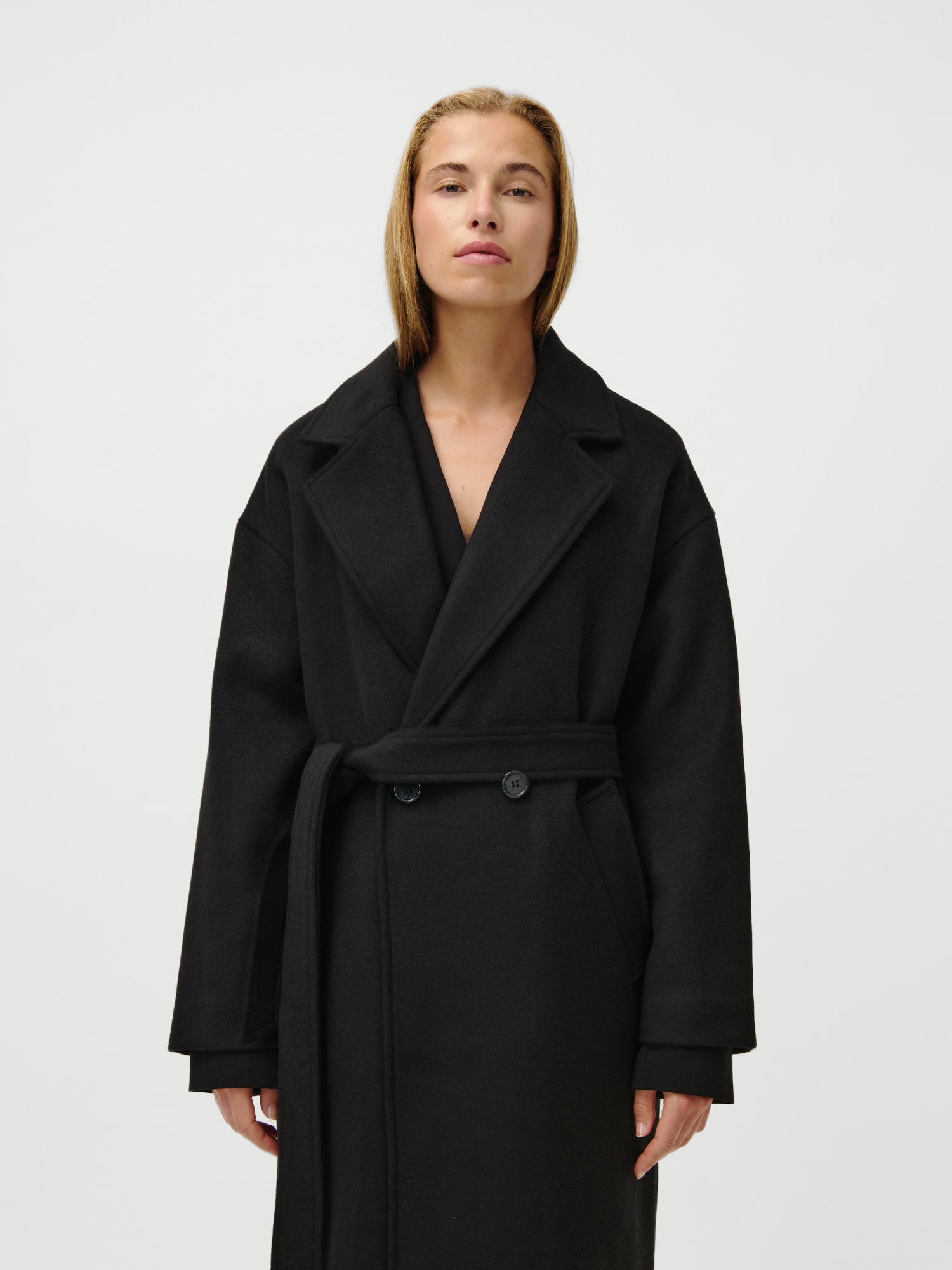 LeGer Langmantel "Betty, LeGer by Lena Gercke" Regular fit mit V-Ausschnitt günstig online kaufen