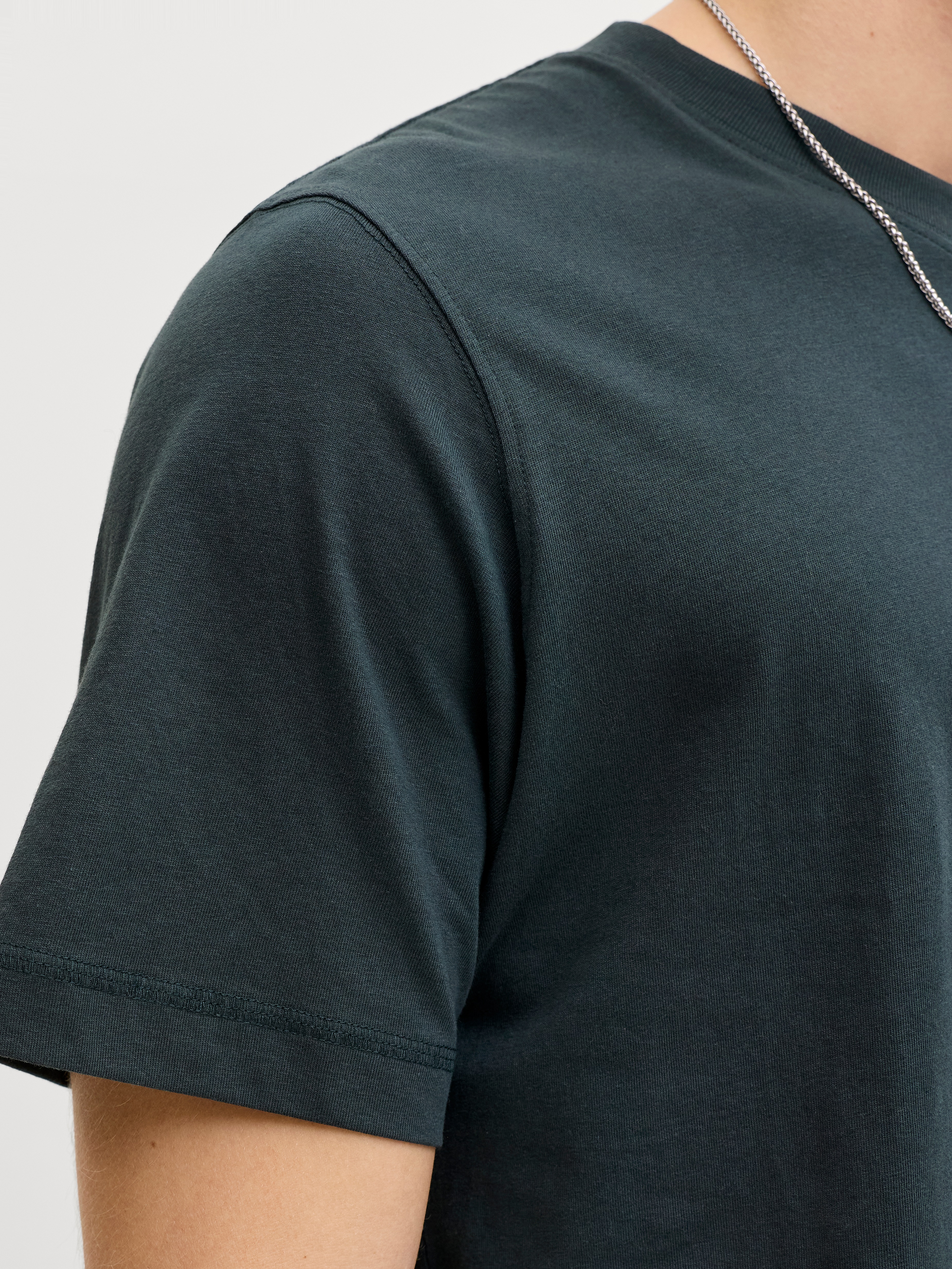 Thumbnail - Jack & Jones T-Shirt "JORBLEECKER BRANDING TEE SS CN"