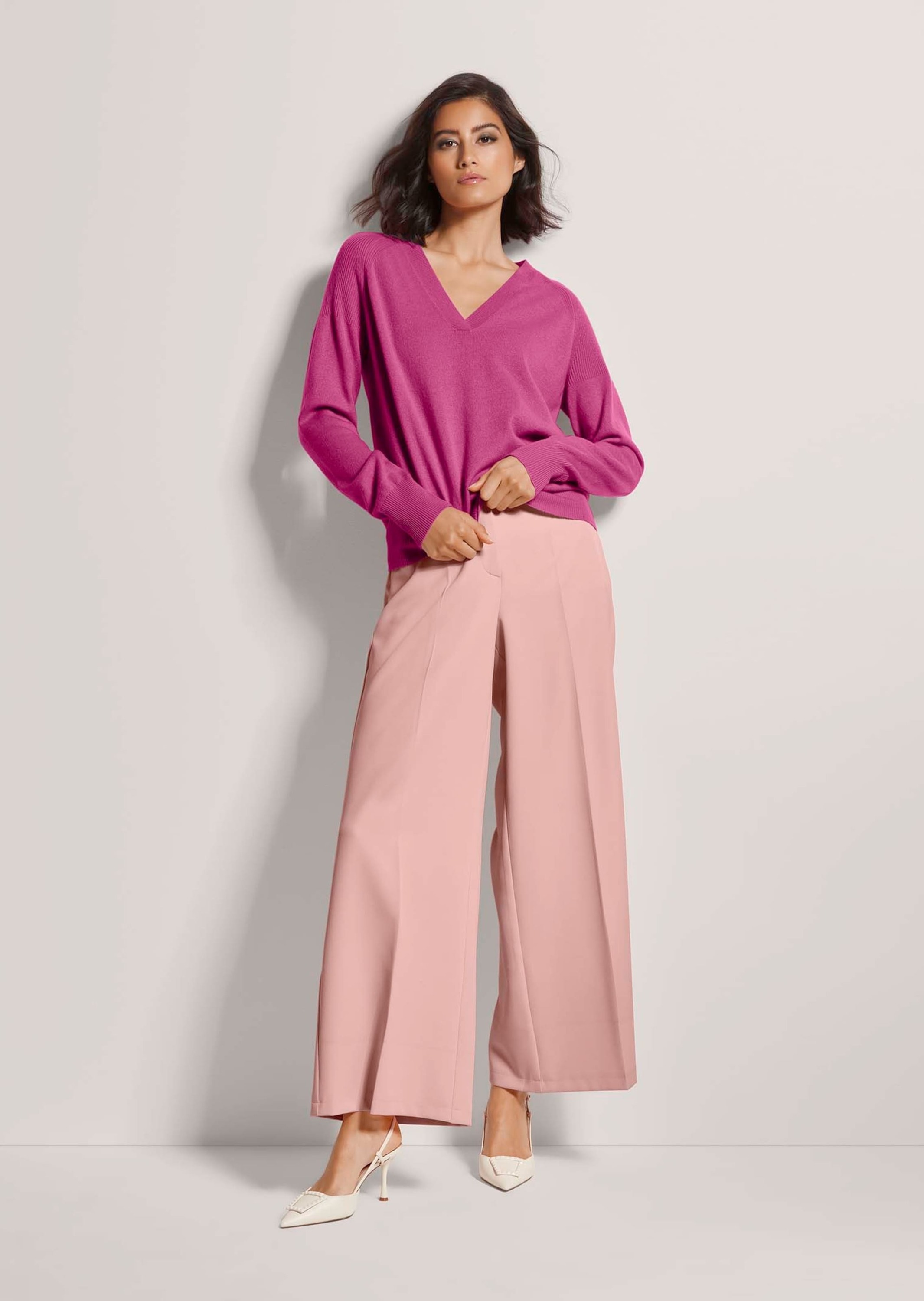 MADELEINE Longpullover "Pullover Kaschmirpullover mit V-Ausschnitt" Edles M günstig online kaufen