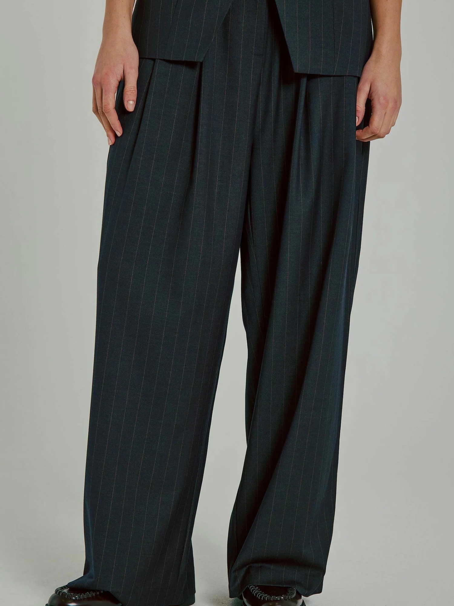 NORR Chinohose "NORR Trouser Kandria" günstig online kaufen