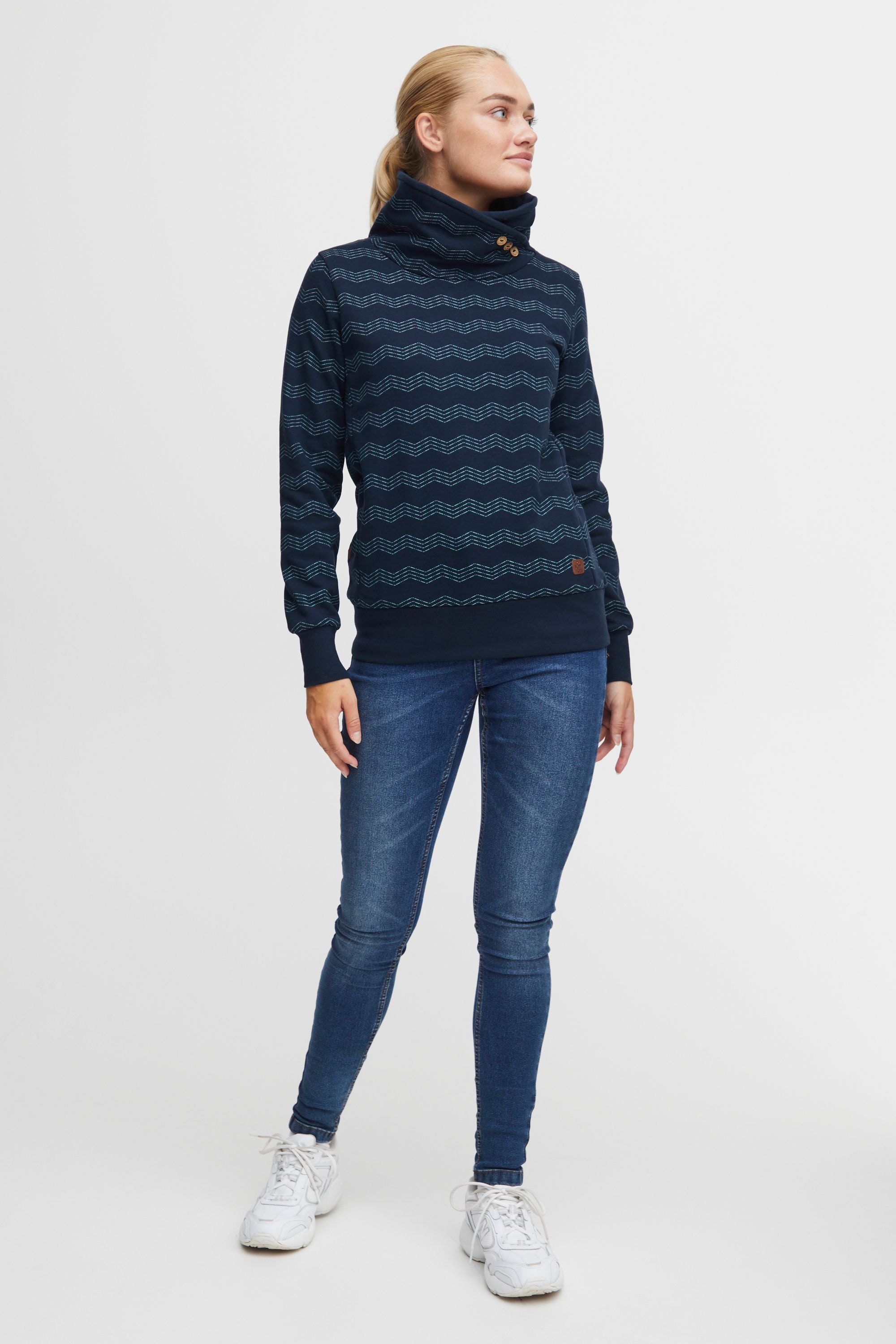 OXMO Sweatshirt »Sweatshirt OXVernita«