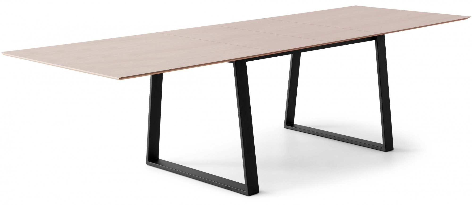 Esstisch HAMMEL FURNITURE "Meza Designtisch mit Auszugsfunktion und 2 Einlegeplatten", beige (natur, schwarz, natur), B:210cm H:73,5cm, Tischplatte: Weißpigmentiertes, matt lackiertes Eichenfurnier (natürliche MDF-Kante). Gestell: Pulverbeschichtetes schw 2